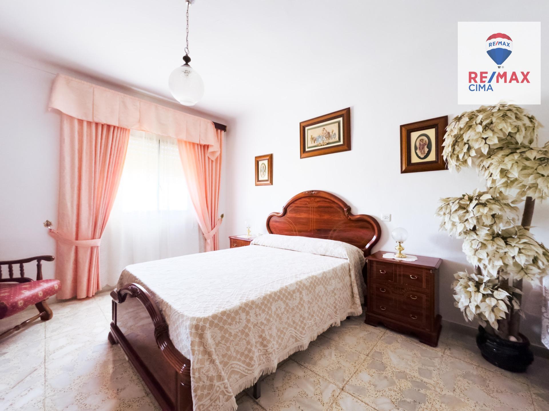 Pisos-Venta-Pozo AlcÃ³n-1480309-Foto-9