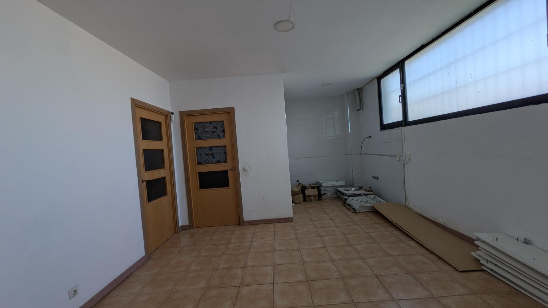 Negocios-Venta-Pilas-1790760-Foto-8