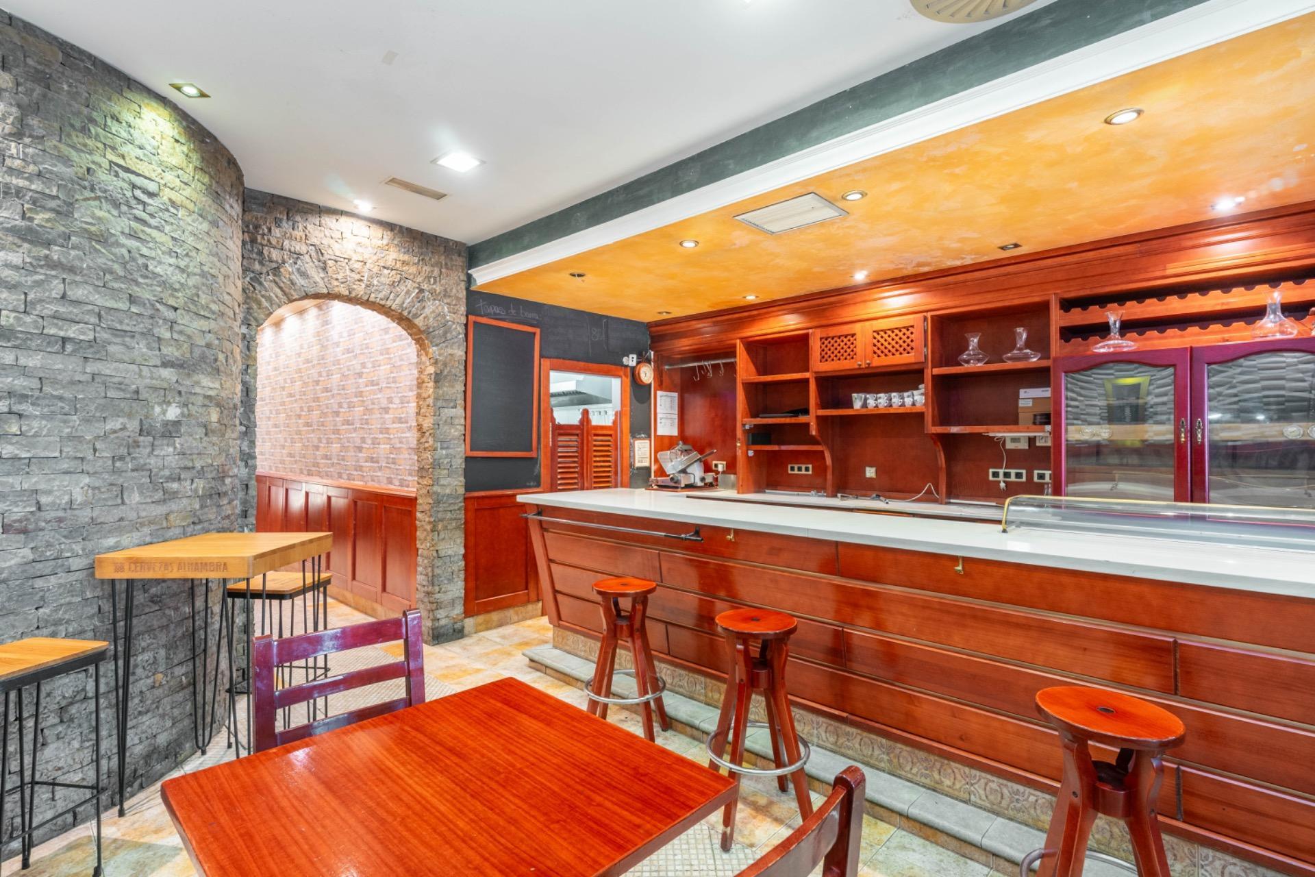 Negocios-Venta-Oviedo-1768103-Foto-9