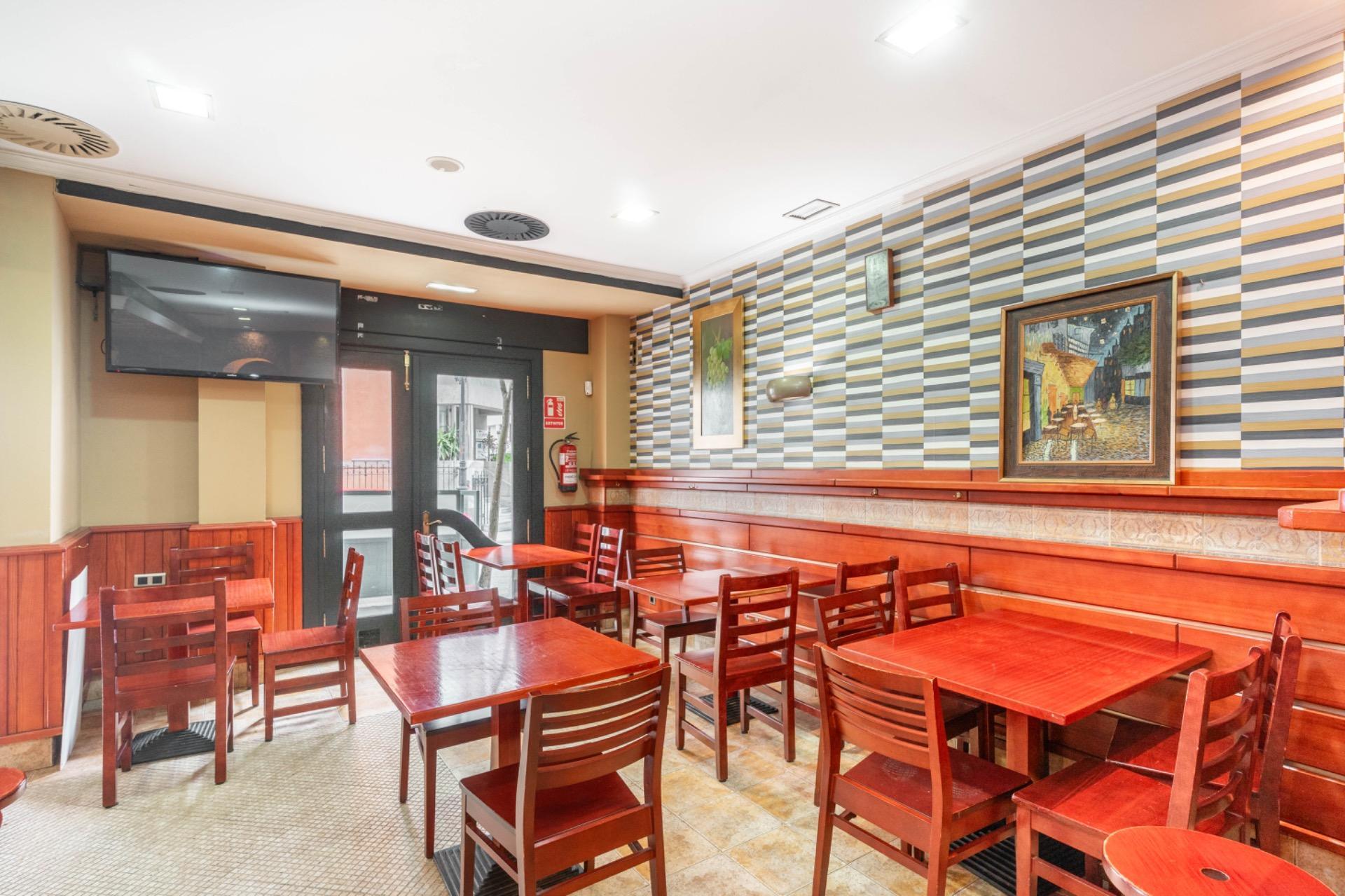 Negocios-Venta-Oviedo-1768103-Foto-17