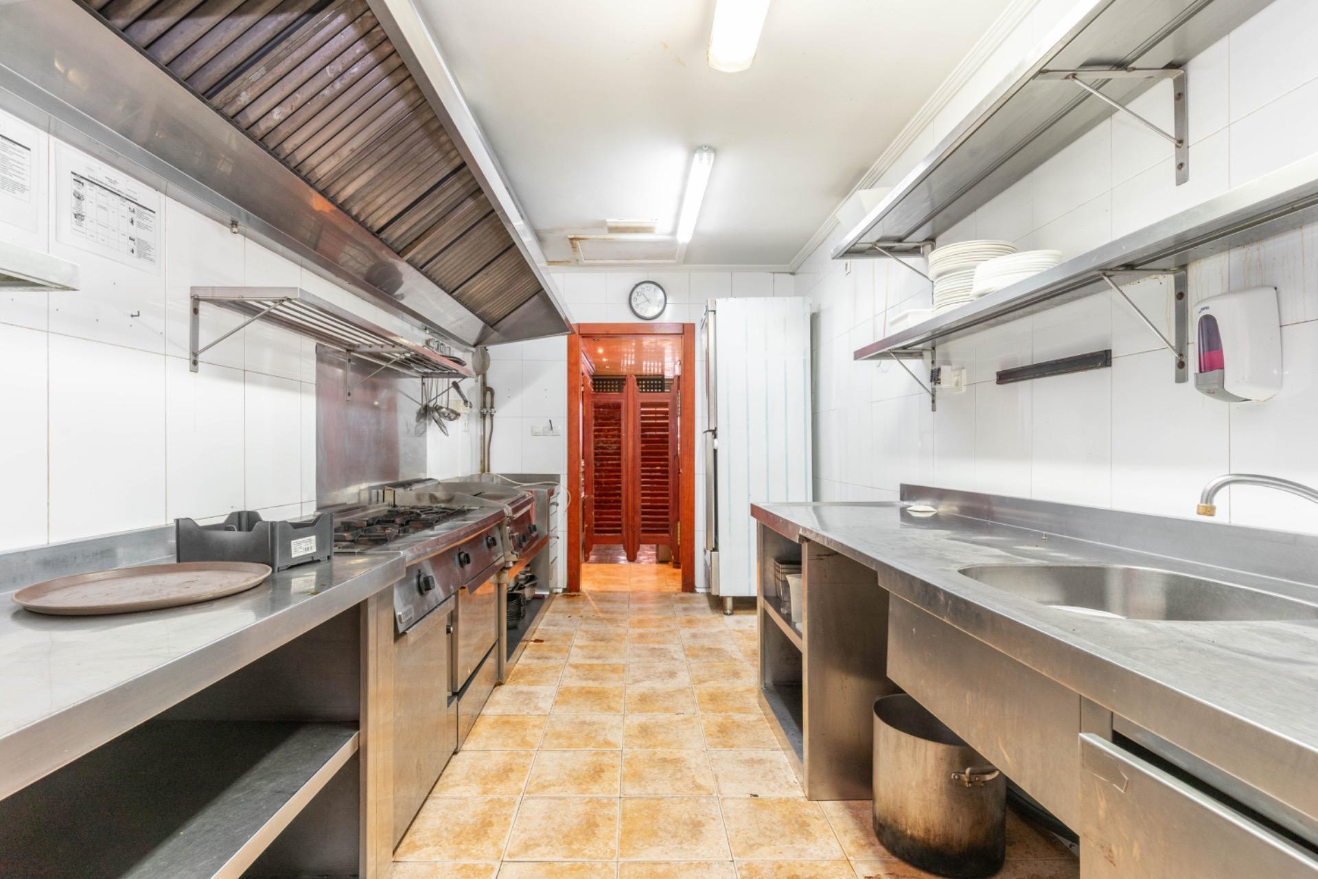 Negocios-Venta-Oviedo-1768103-Foto-26