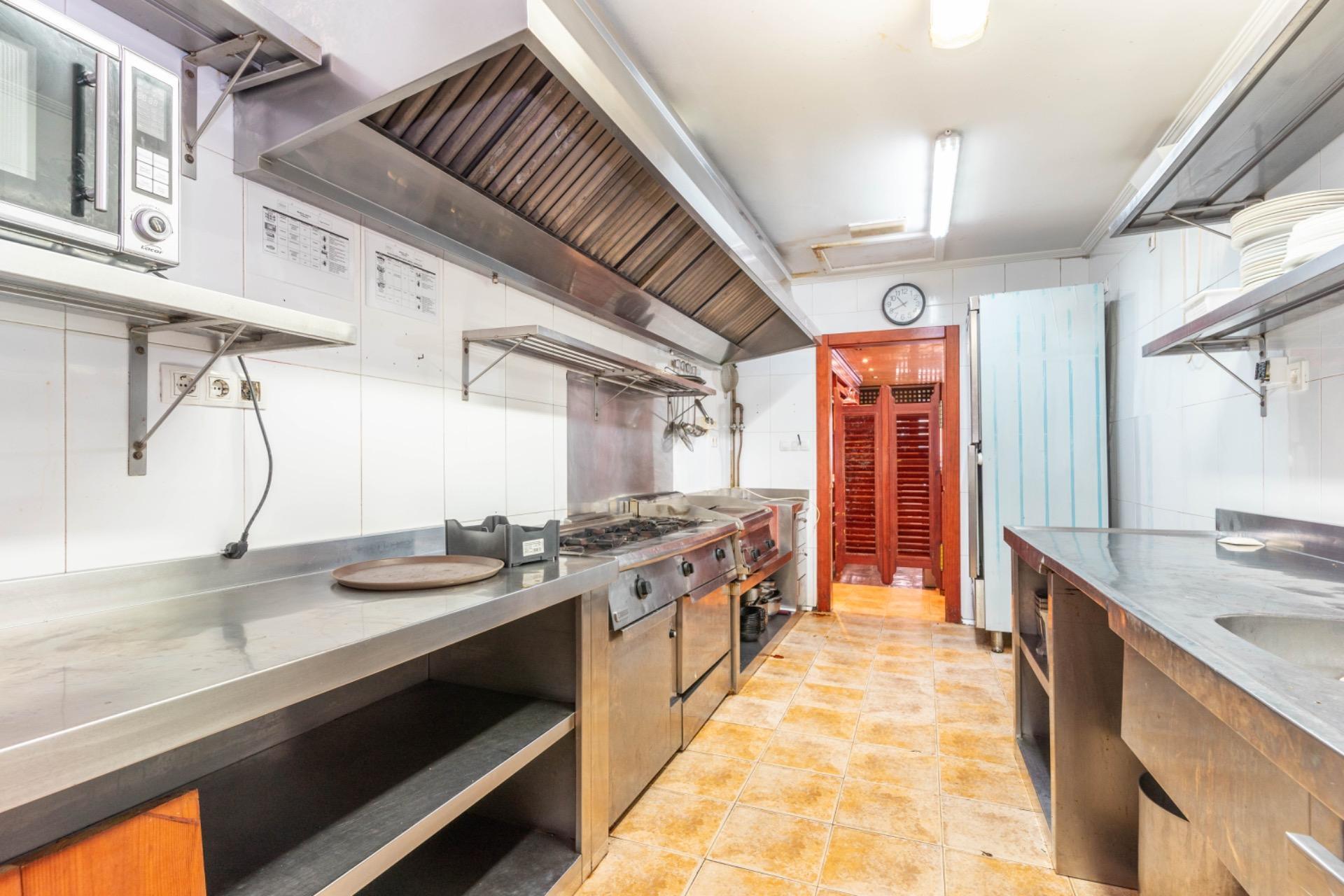 Negocios-Venta-Oviedo-1768103-Foto-27