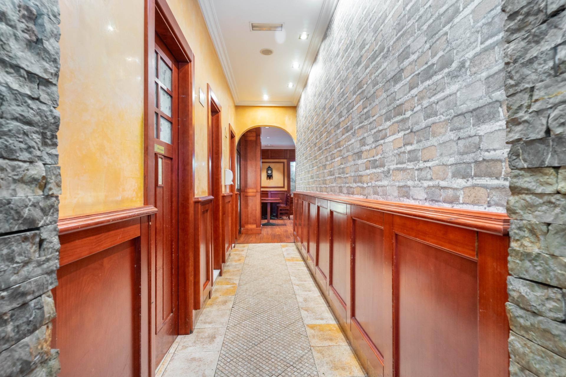 Negocios-Venta-Oviedo-1768103-Foto-38