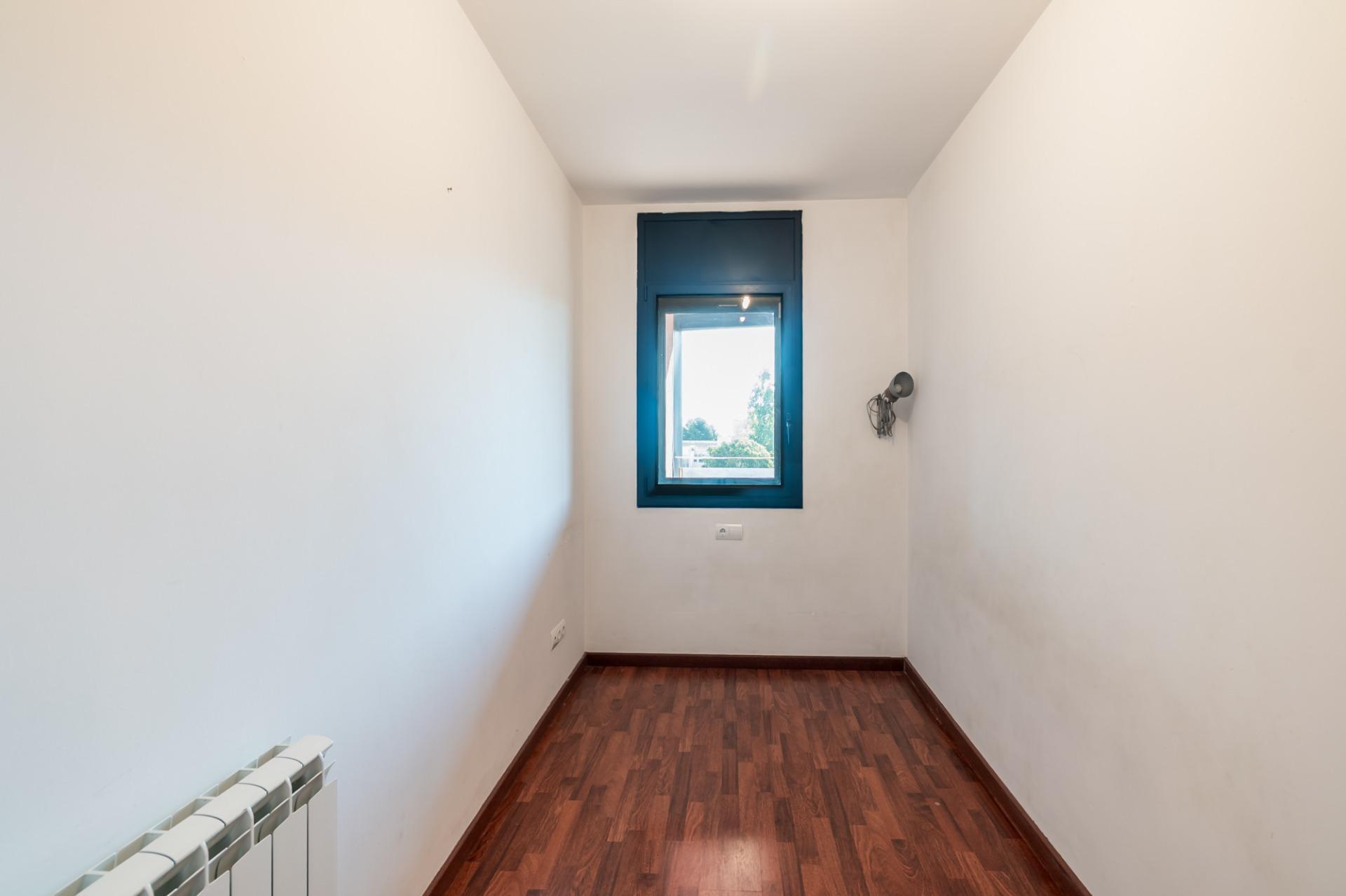 Pisos-Venta-Figueres-1768748-Foto-12