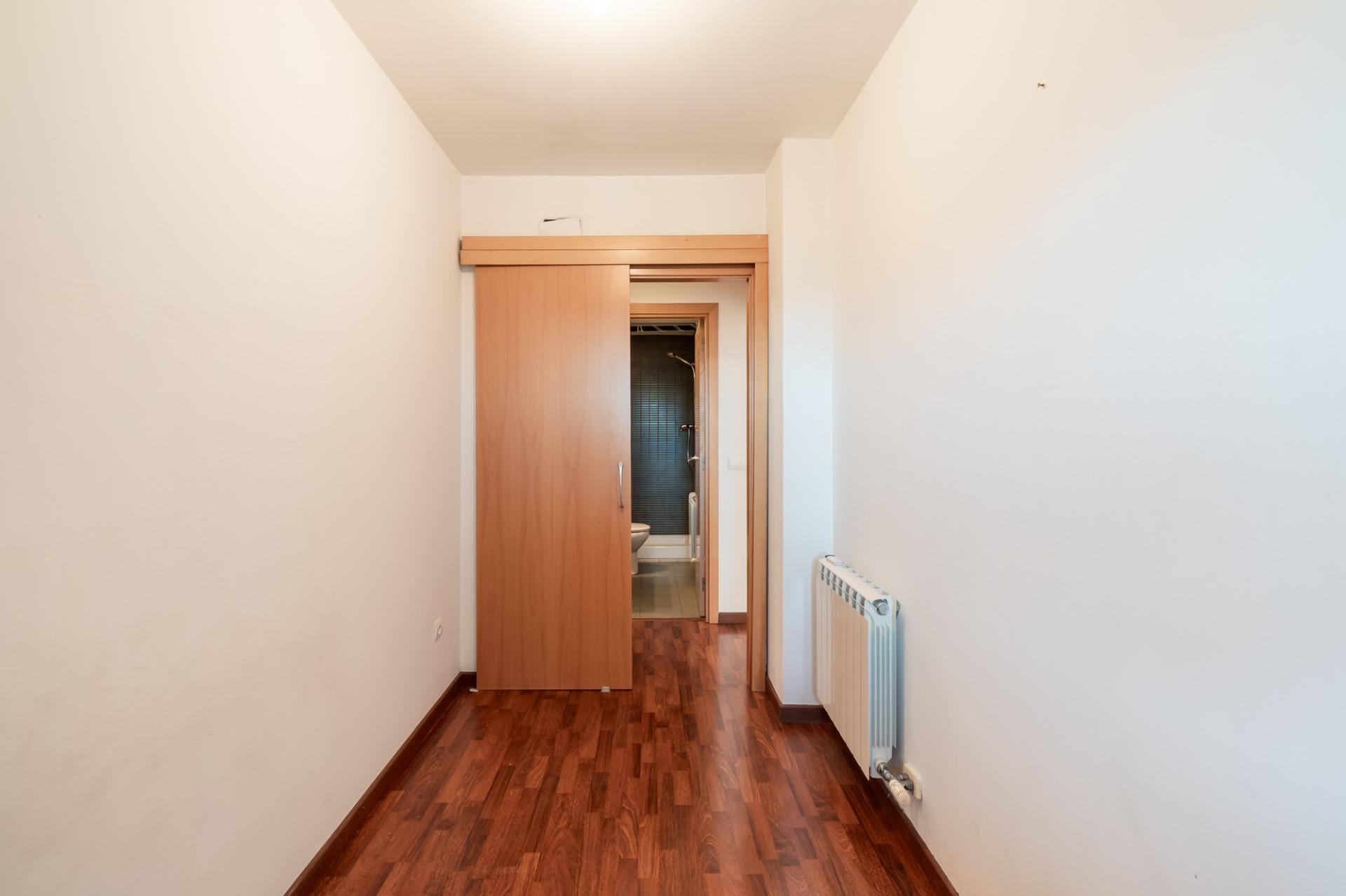 Pisos-Venta-Figueres-1768748-Foto-16