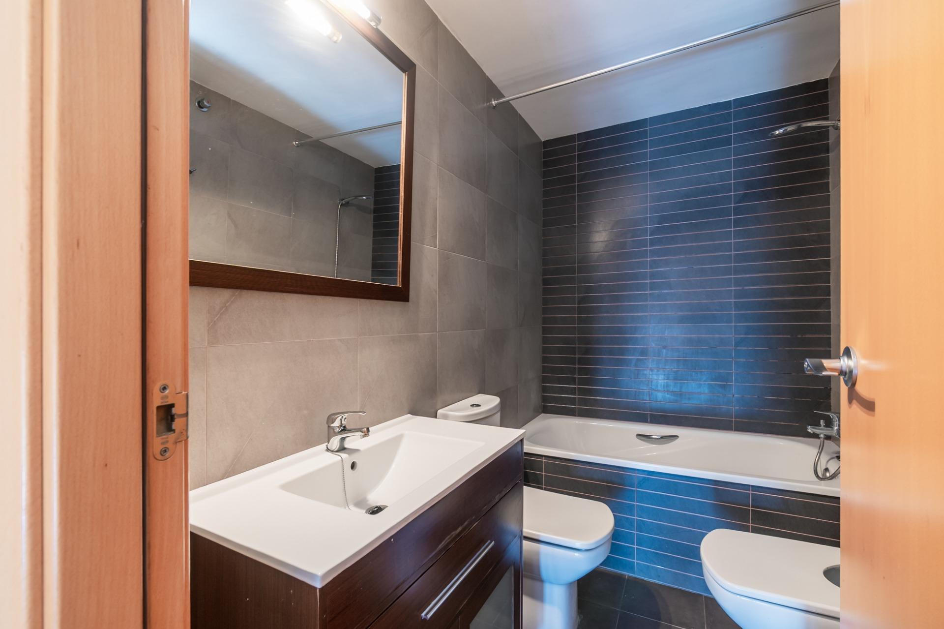 Pisos-Venta-Figueres-1768748-Foto-23