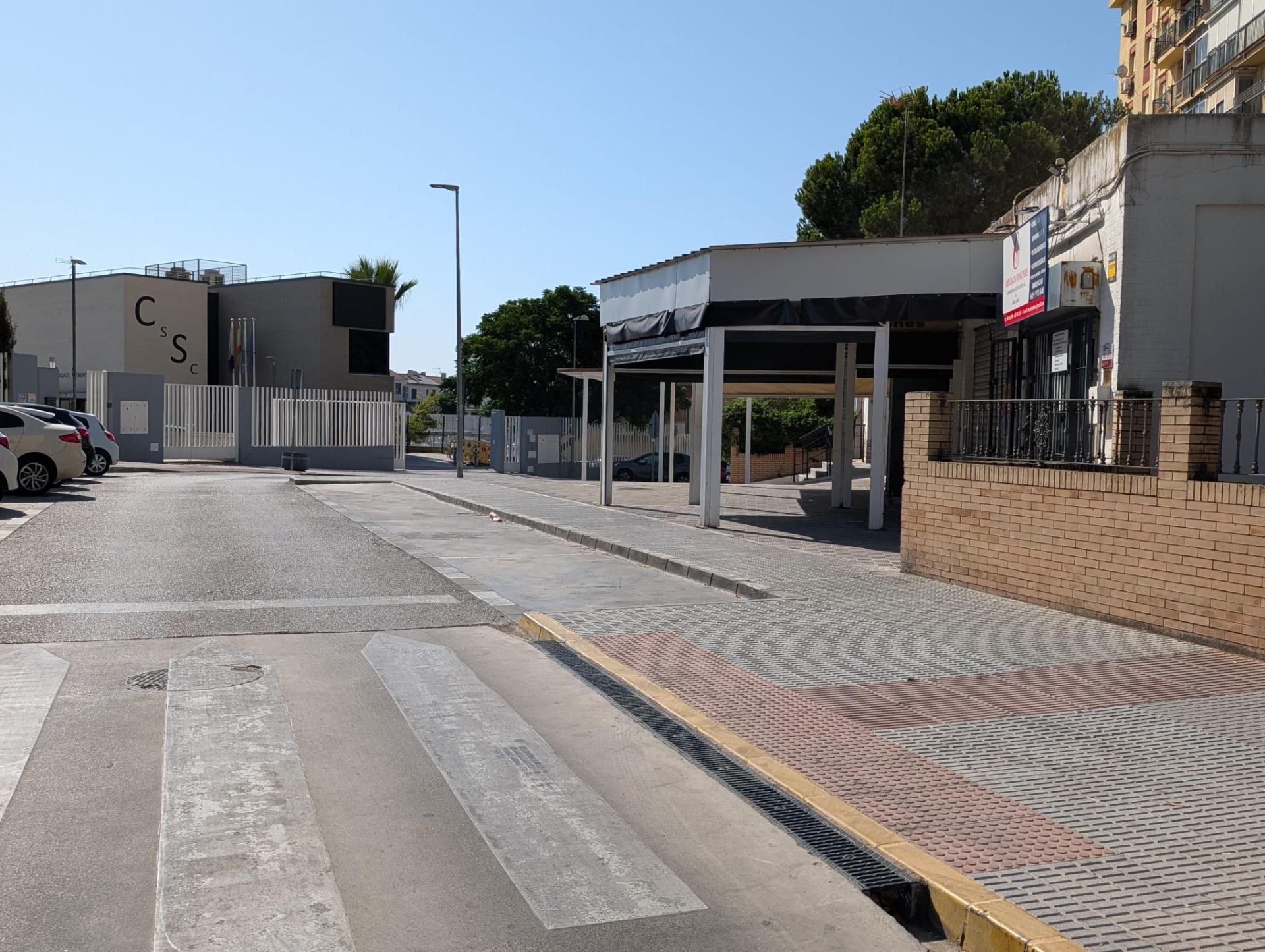 Negocios-Venta-Castilleja de la Cuesta-1768106-Foto-3