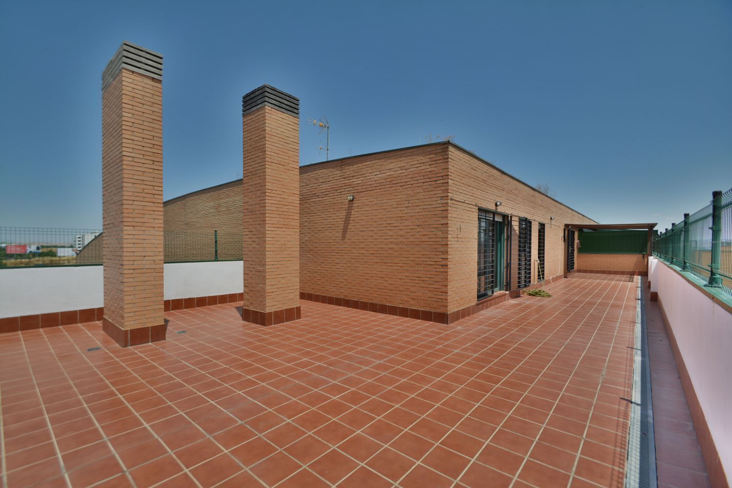 Pisos-Alquiler-1767584