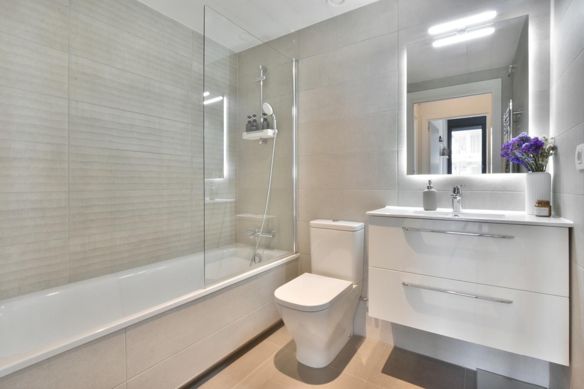 Pisos-Venta-LÂ´Hospitalet de Llobregat-1768124-Foto-27