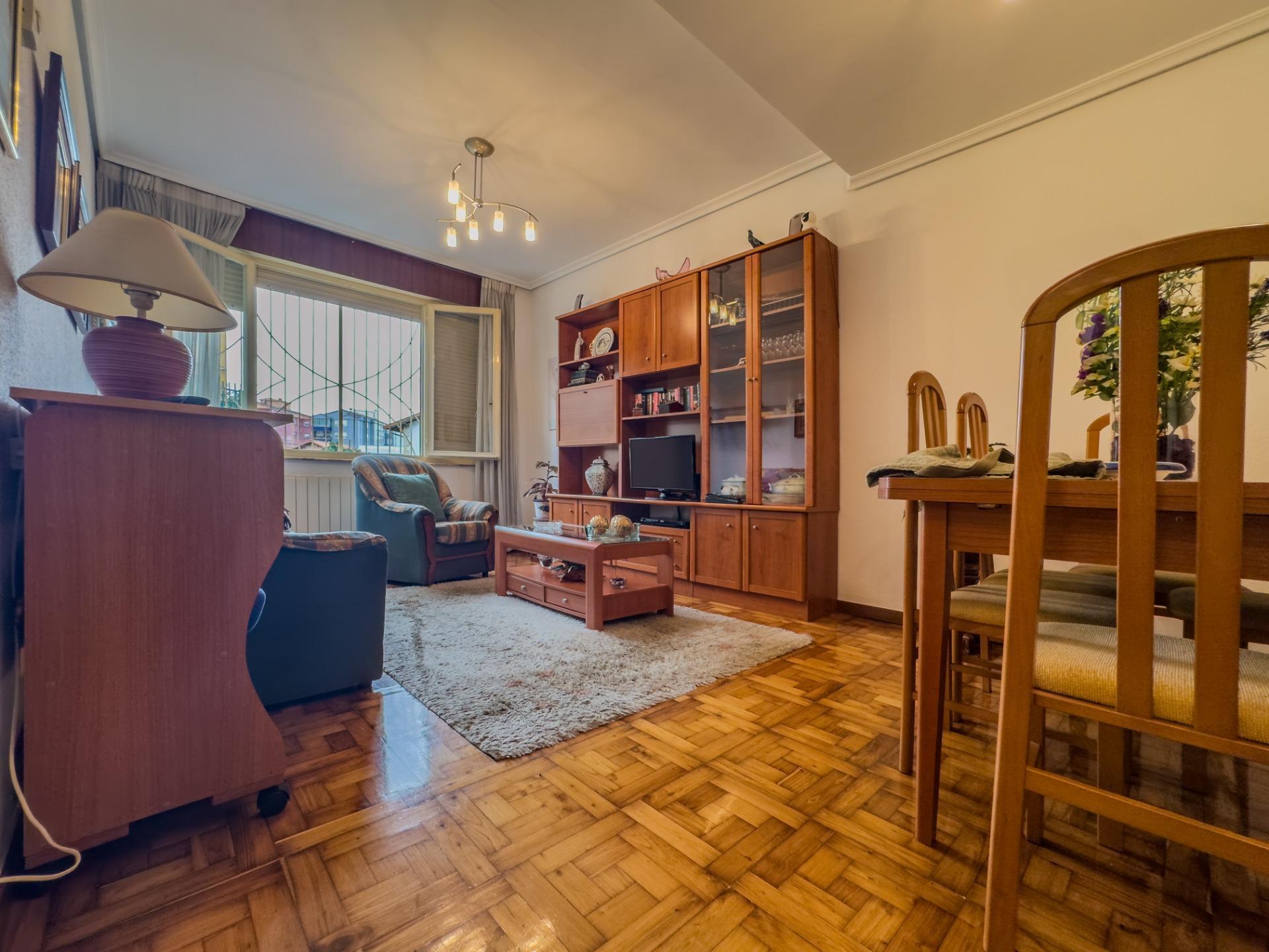 Pisos-Venta-Torrelavega-1828354-Foto-9