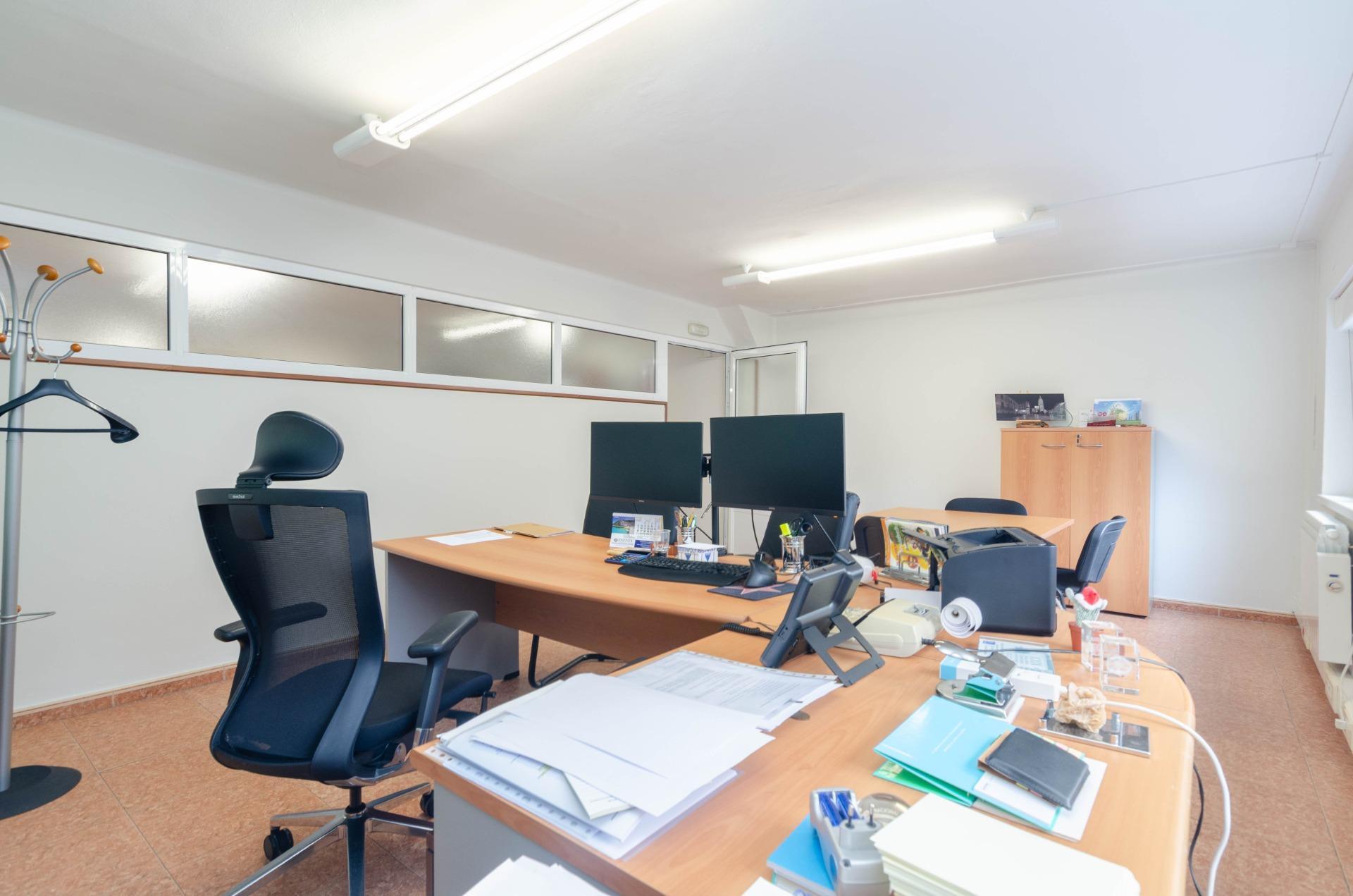 Negocios-Venta-Oviedo-1767611-Foto-16