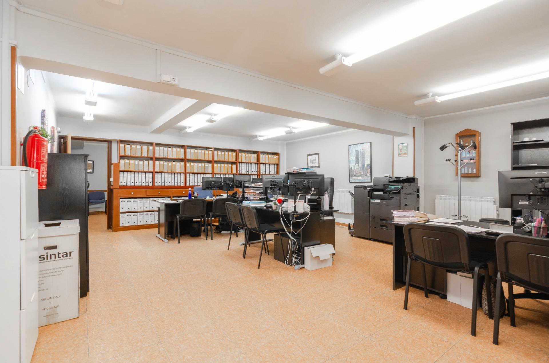 Negocios-Venta-Oviedo-1767611-Foto-28