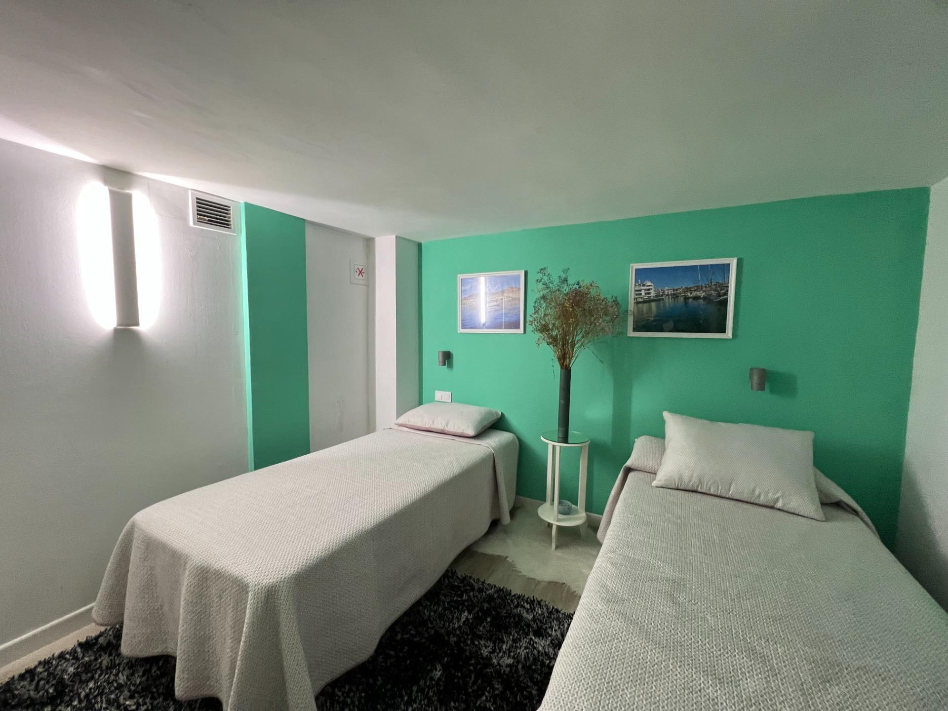 Pisos-Venta-BenalmÃ¡dena-1683642-Foto-9