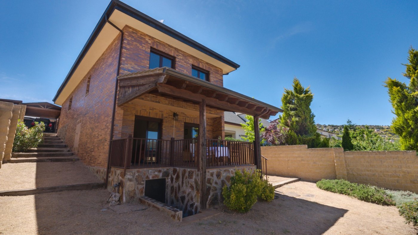 Casa en venta  El Espinar  1/33