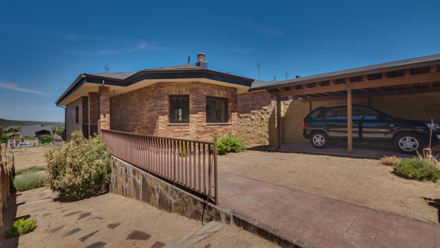 Casa en venta  El Espinar  7/33