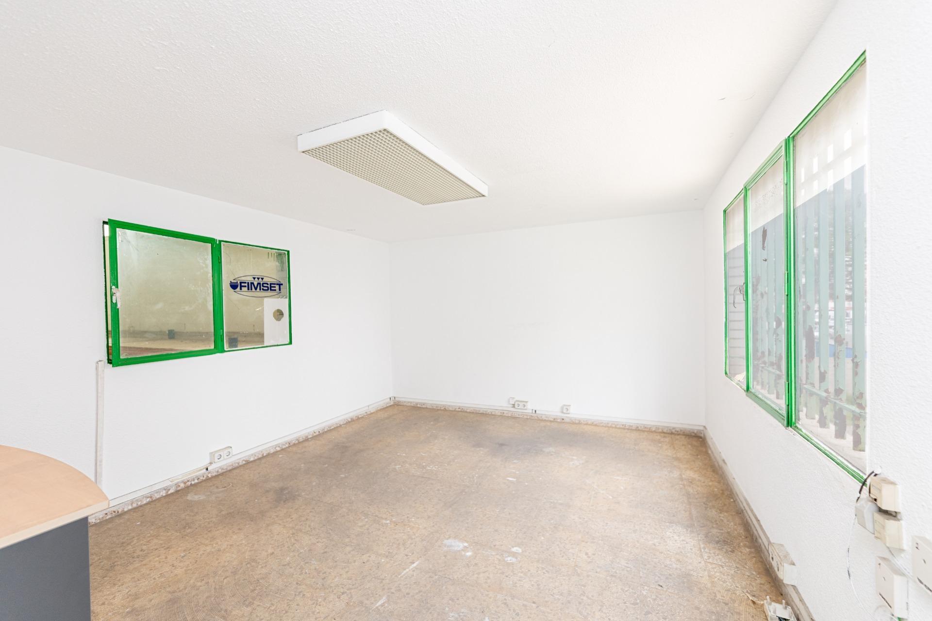Naves-Venta-San Fernando de Henares-1723429-Foto-8