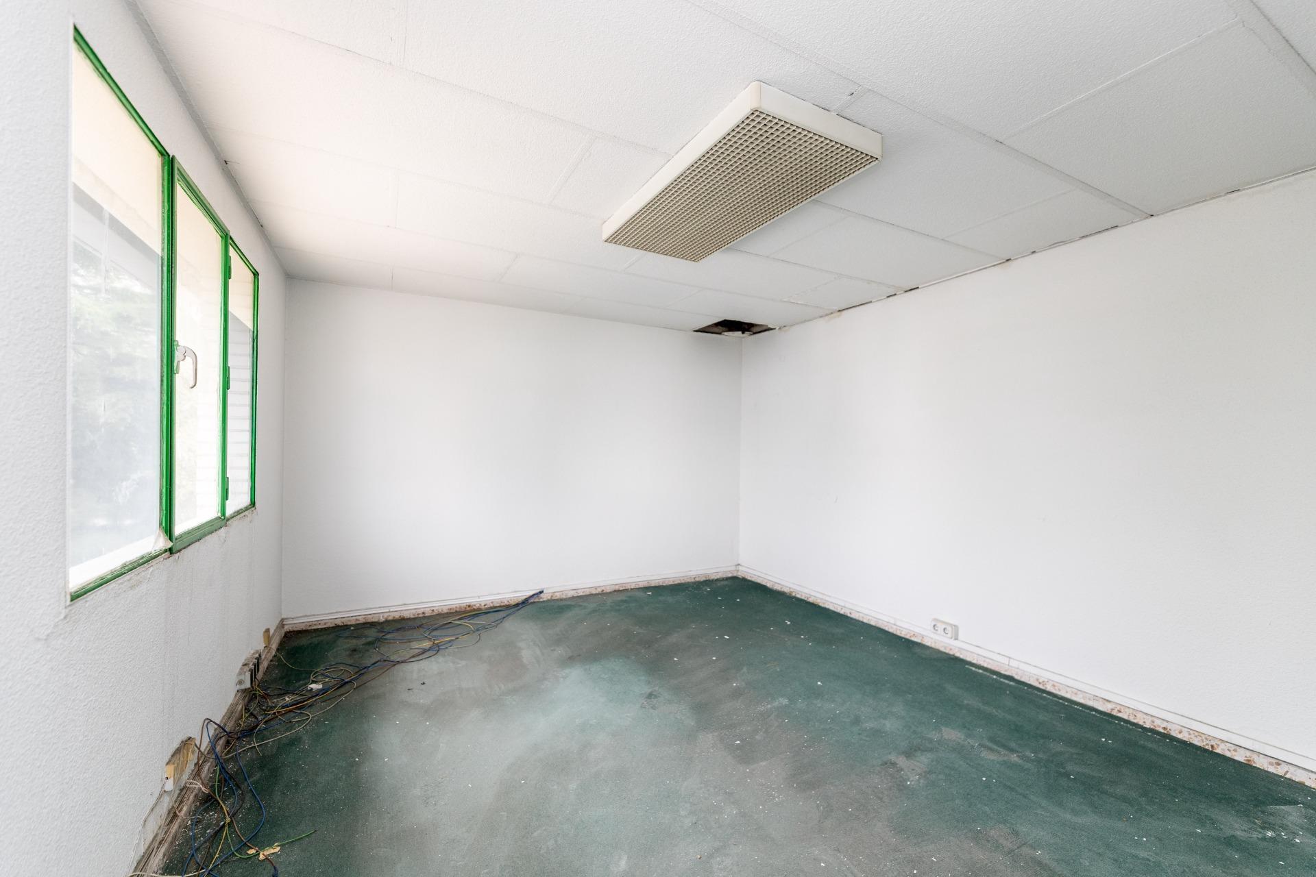 Naves-Venta-San Fernando de Henares-1723429-Foto-16