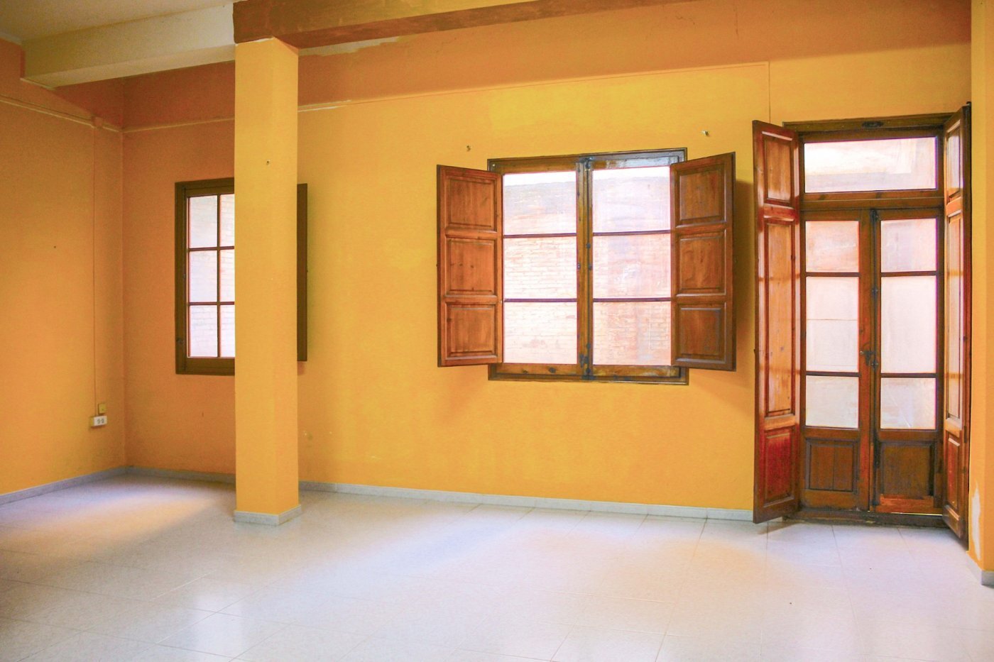 Negocios-Venta-Requena-506069-Foto-5