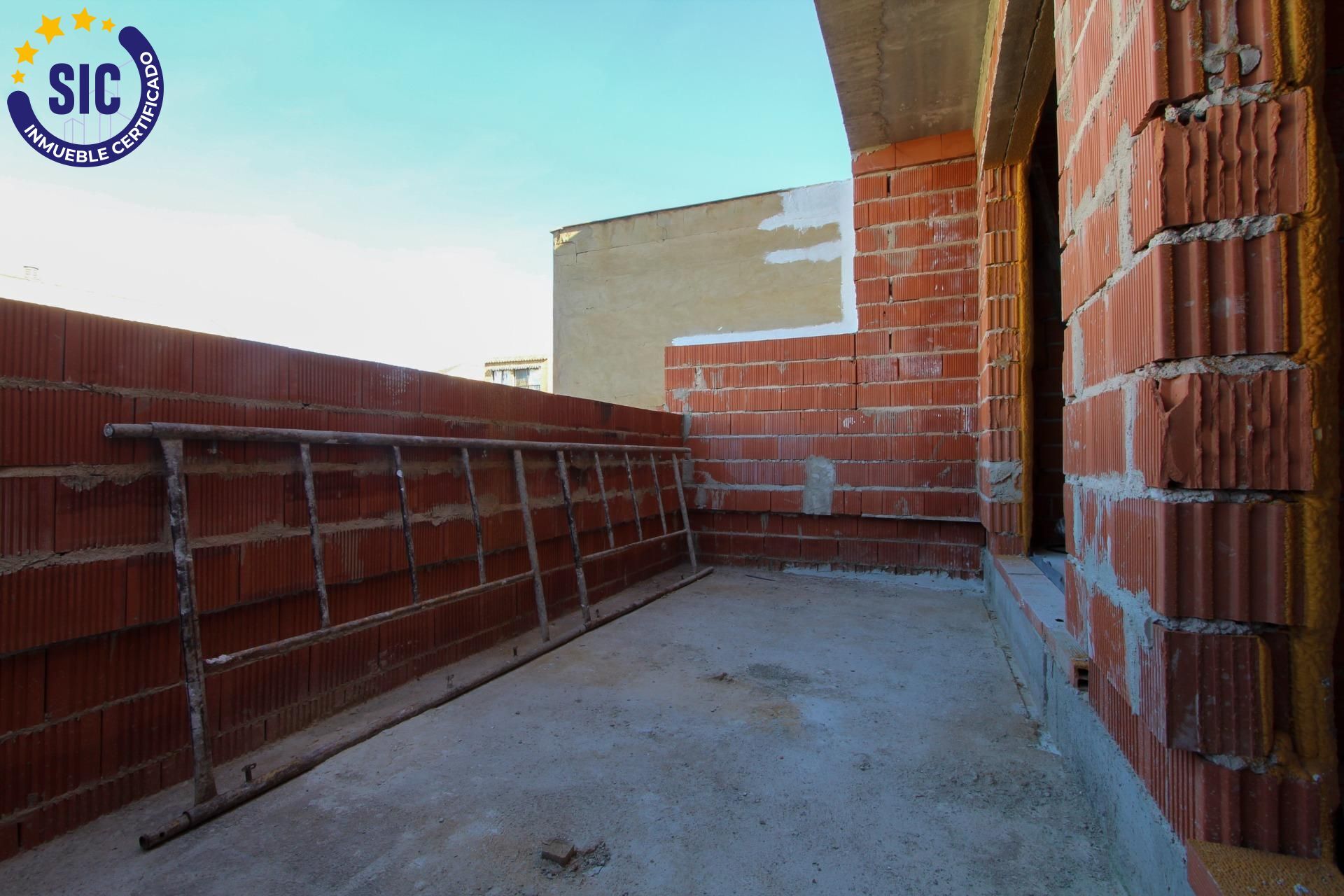 Piso en venta  calle SANTA BARBARA, Pobles del Nord, Moncada  14/25