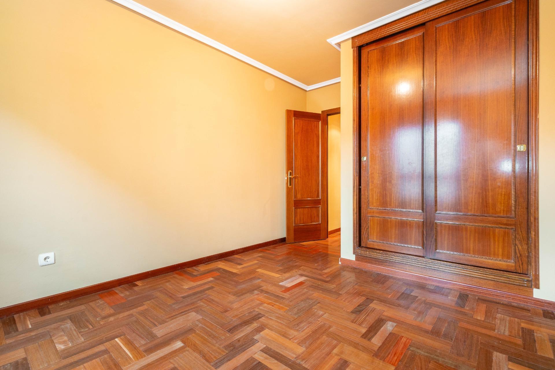 Pisos-Venta-Oviedo-1746168-Foto-21