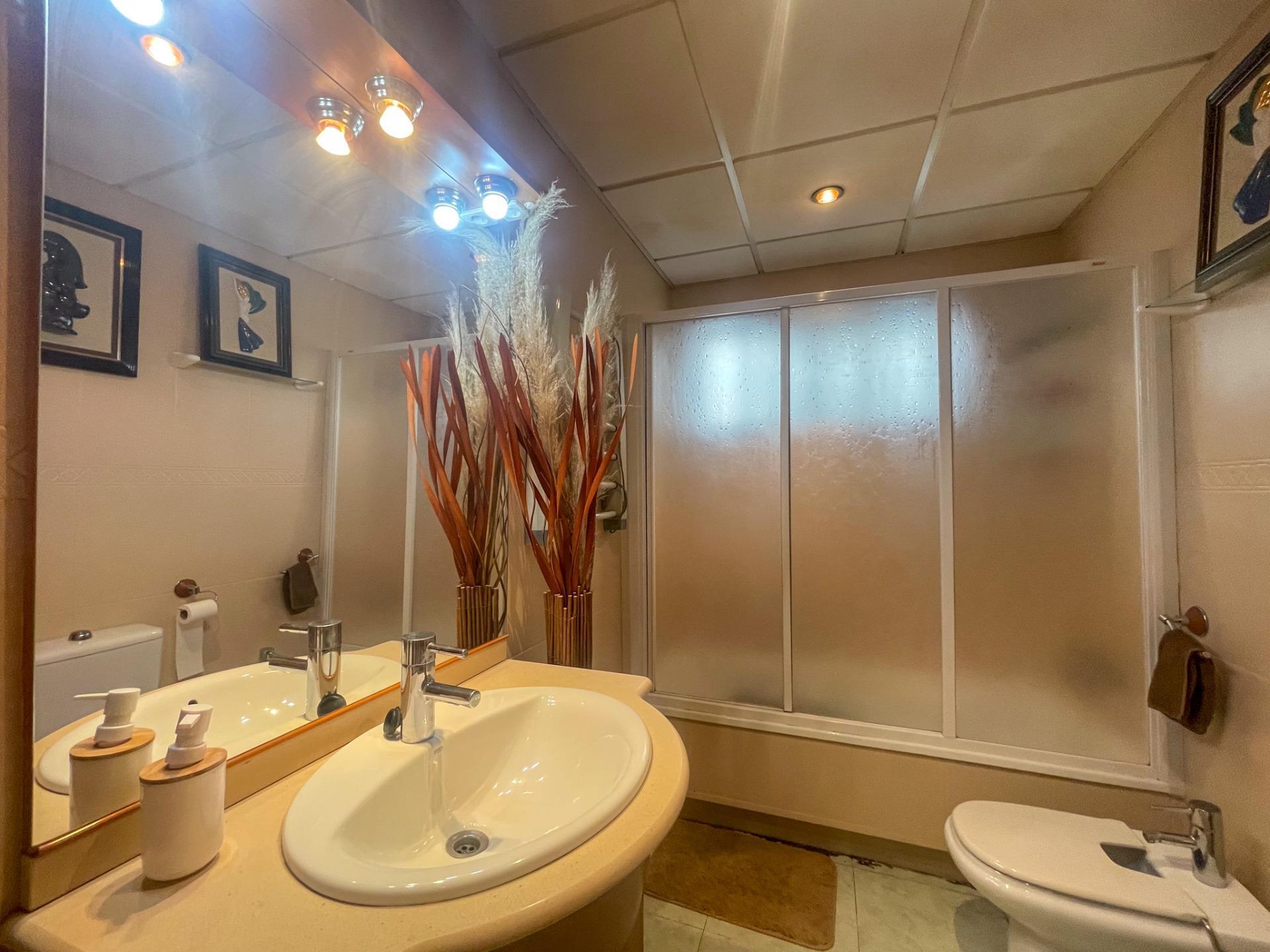 Pisos-Venta-Requena-1791728-Foto-33