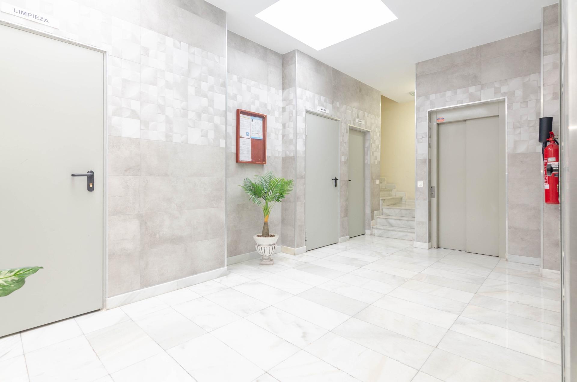 Pisos-Venta-San MartÃ­n del Rey Aurelio-1827971-Foto-35