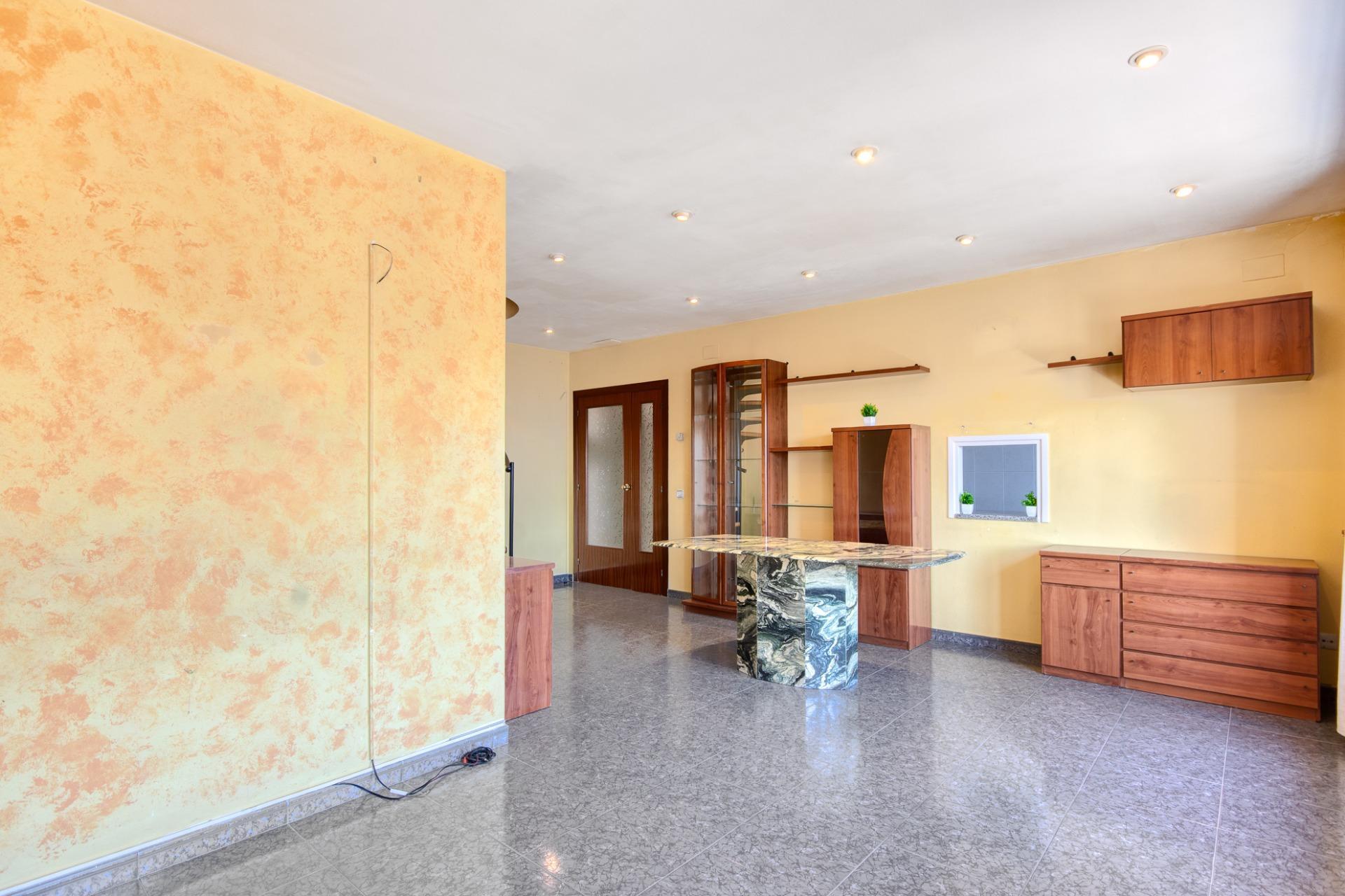 Pisos-Venta-Figueres-1827929-Foto-3