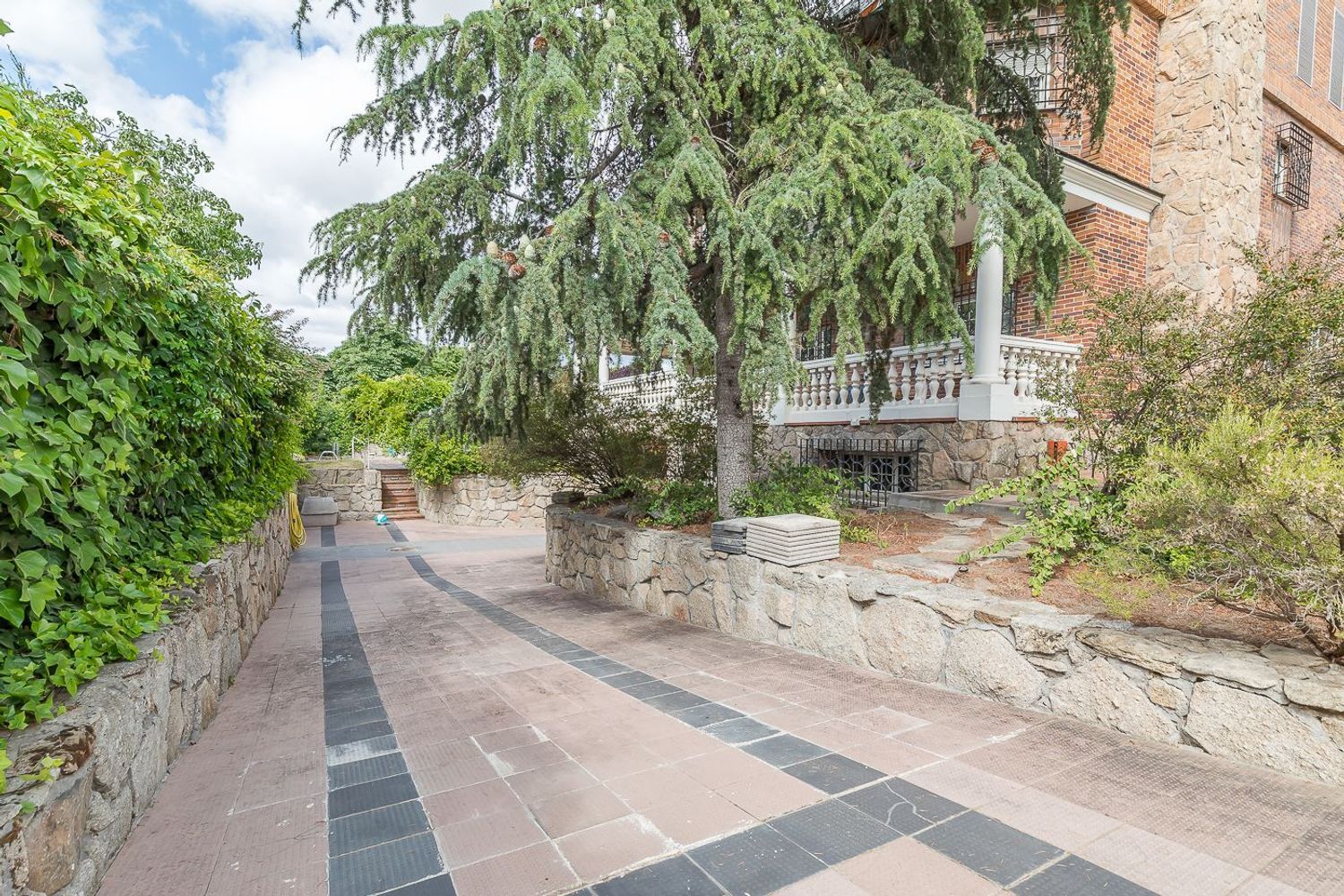 Casas o chalets-Venta-Pozuelo de AlarcÃ³n-1215290-Foto-64