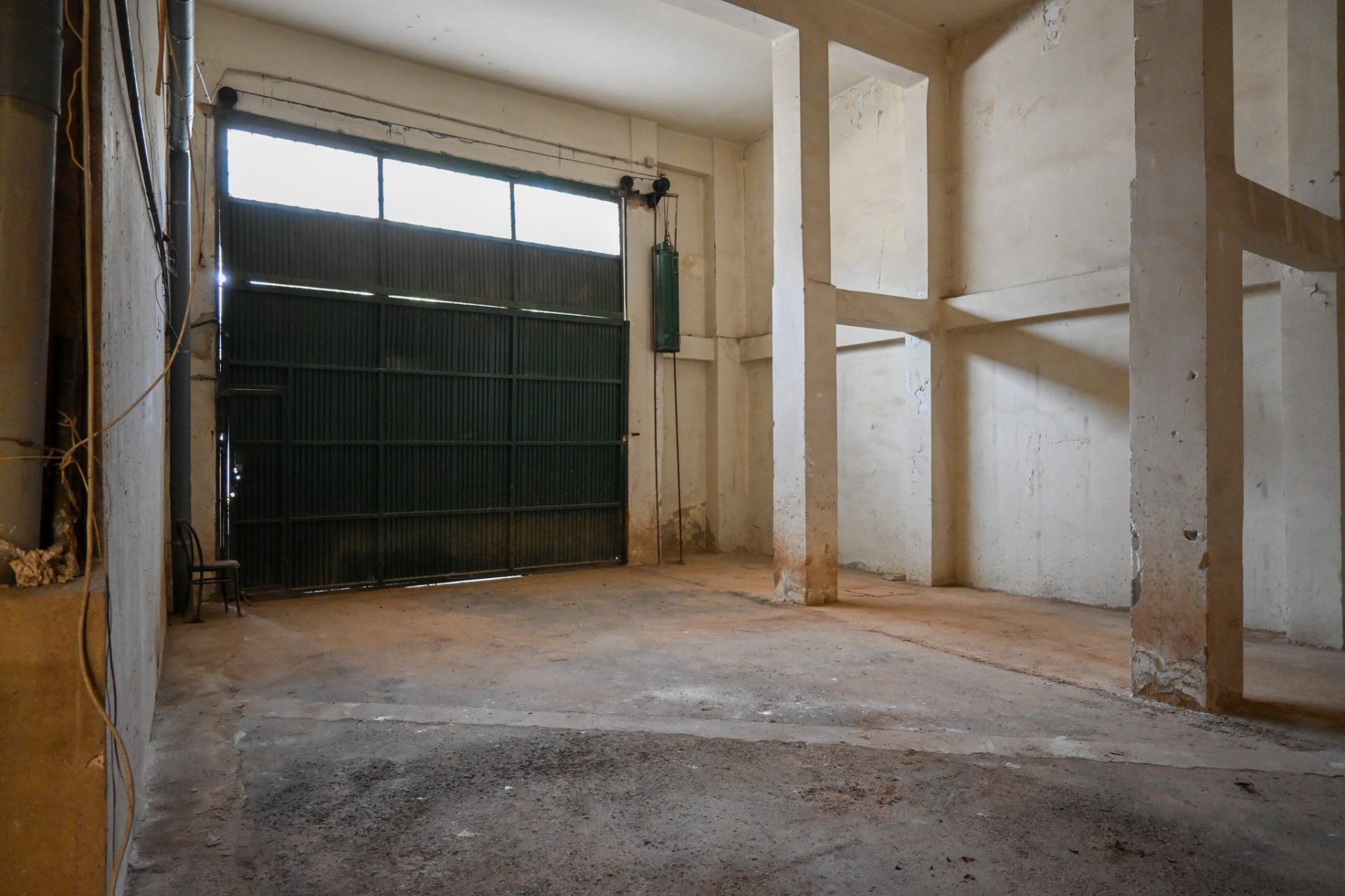 Naves-Venta-Xirivella-1829327-Foto-21