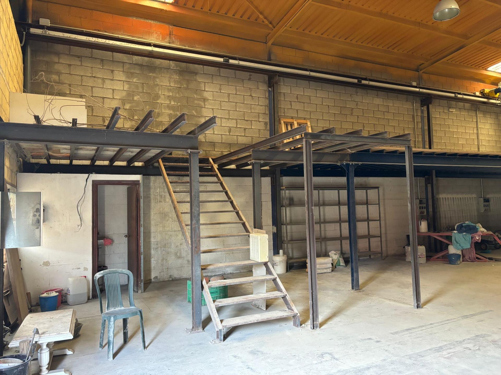 Naves-Venta-AznalcÃ¡zar-1638570-Foto-10