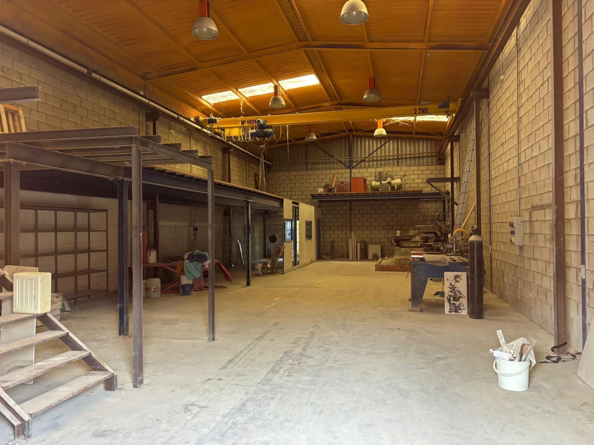 Naves-Venta-AznalcÃ¡zar-1638570-Foto-9