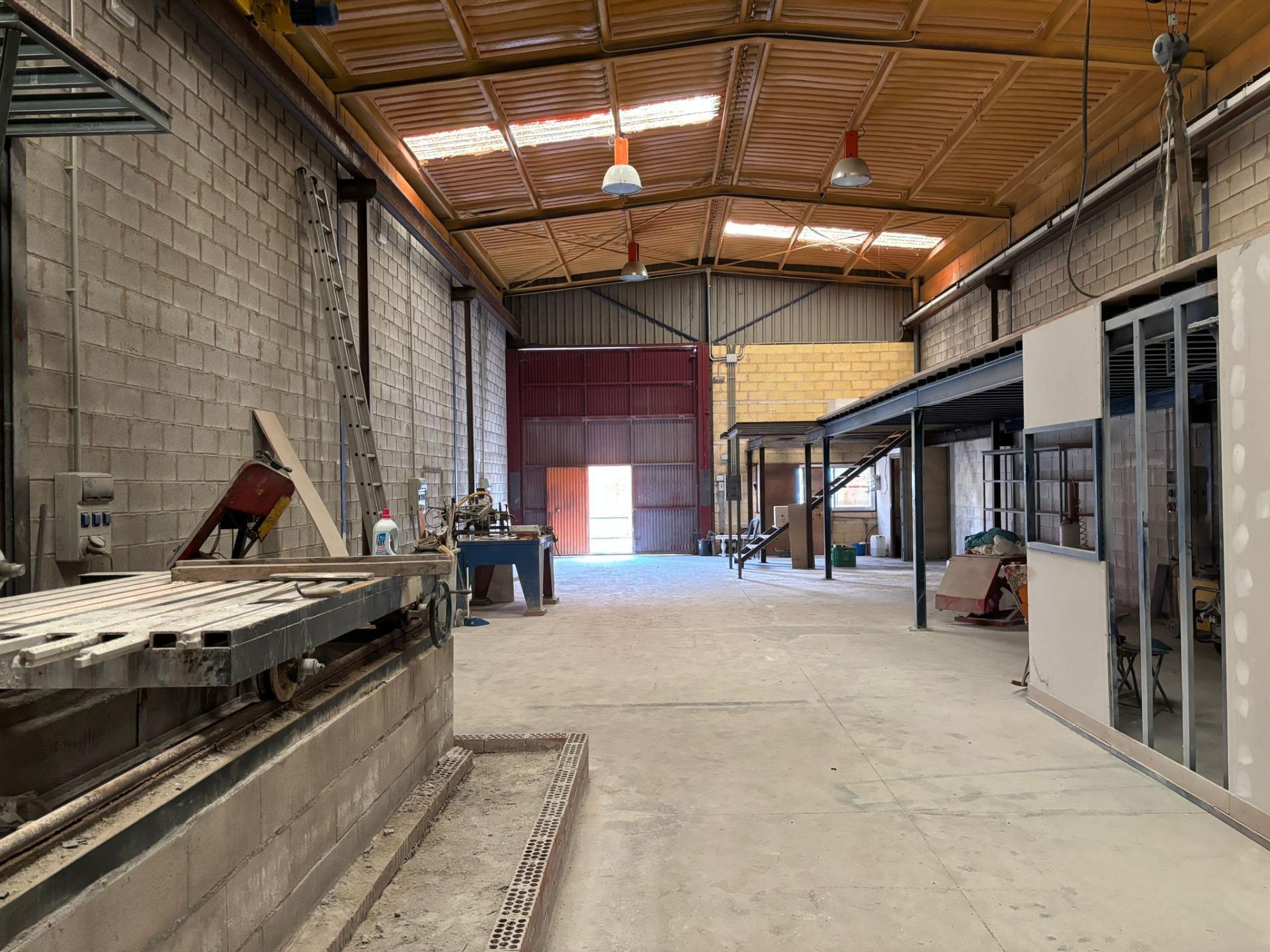 Naves-Venta-AznalcÃ¡zar-1638570-Foto-14