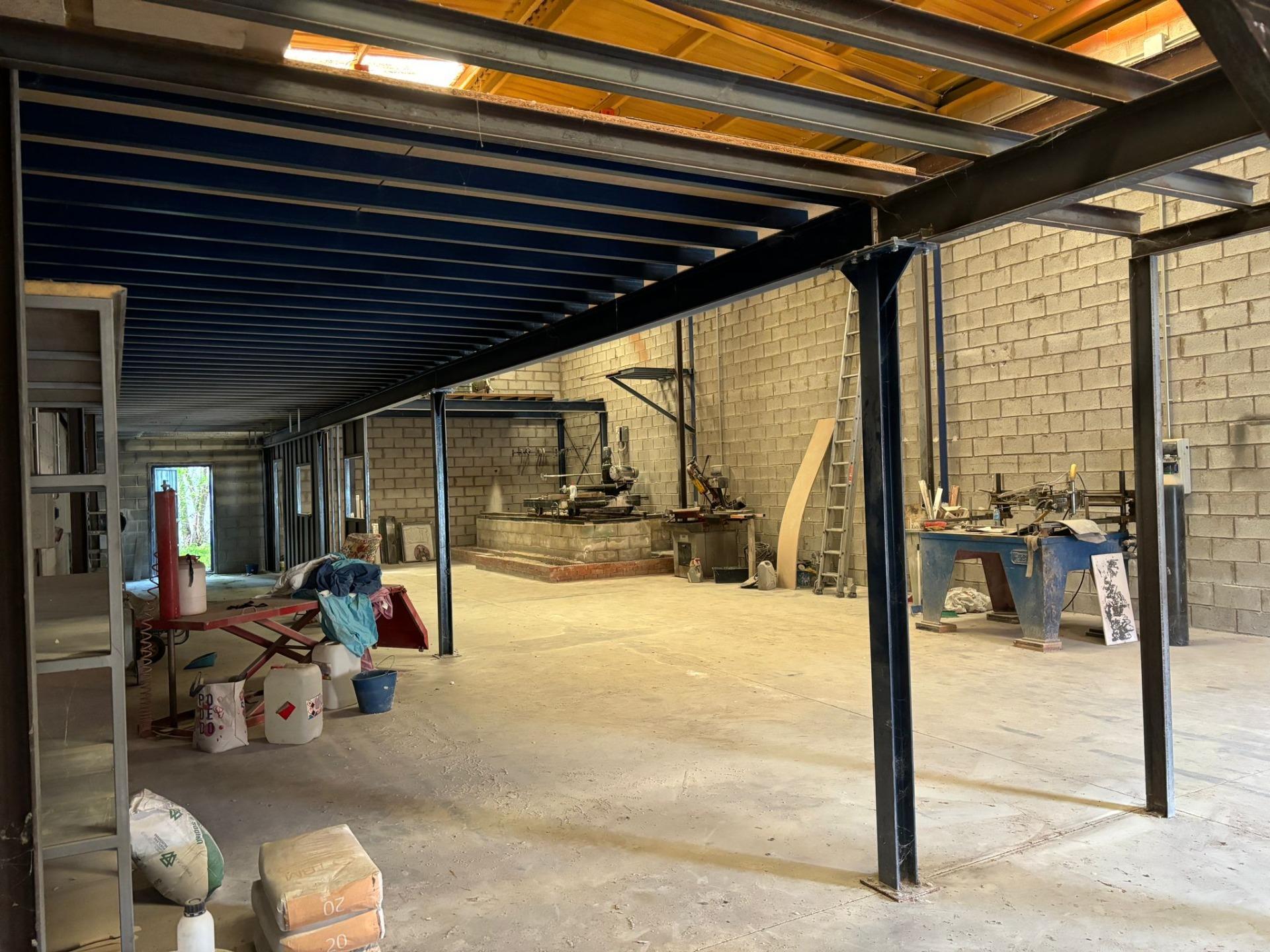 Naves-Venta-AznalcÃ¡zar-1638570-Foto-12