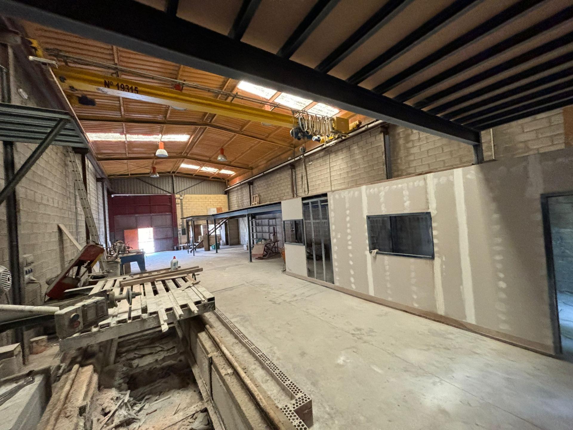 Naves-Venta-AznalcÃ¡zar-1638570-Foto-19