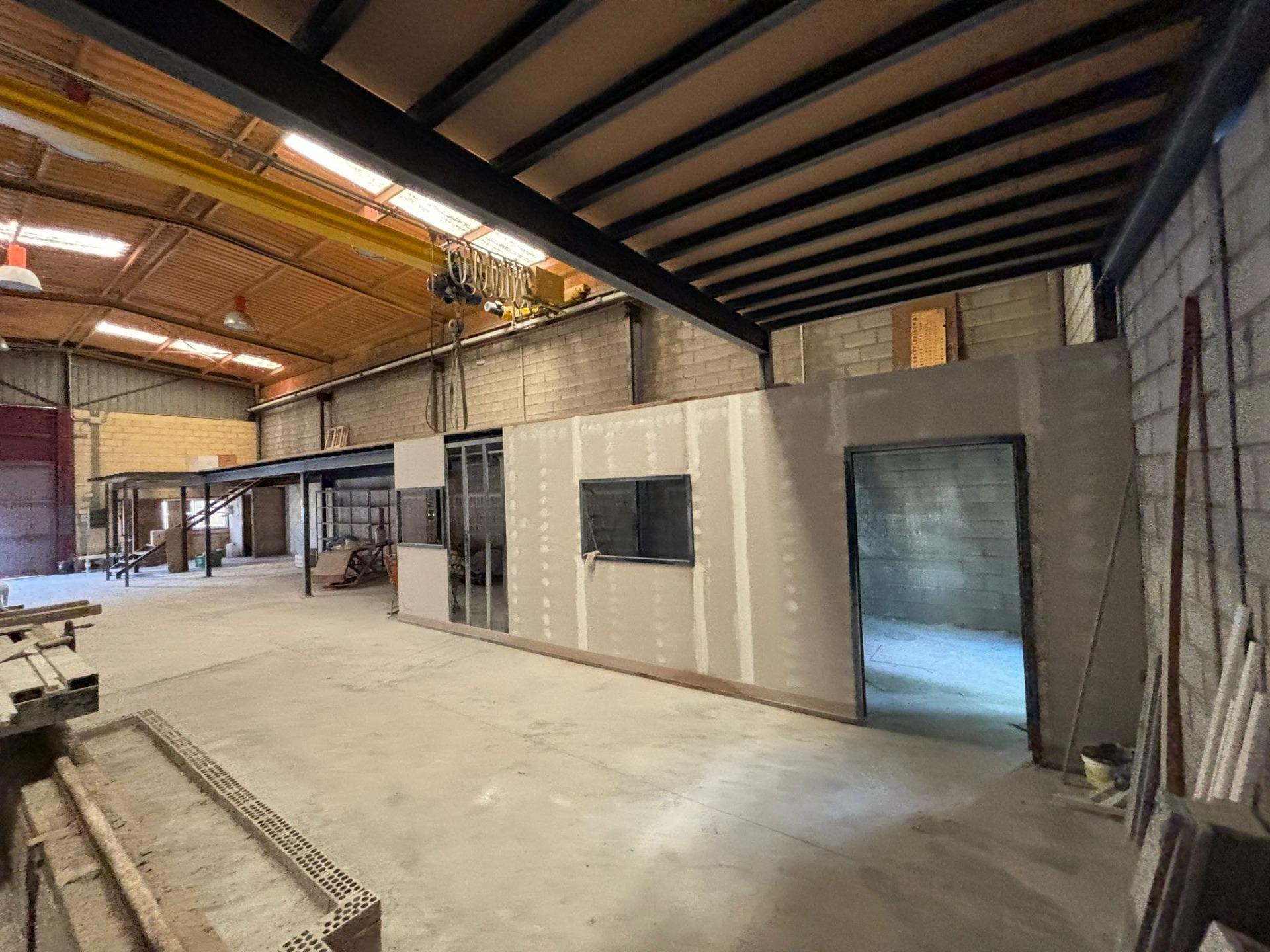 Naves-Venta-AznalcÃ¡zar-1638570-Foto-17