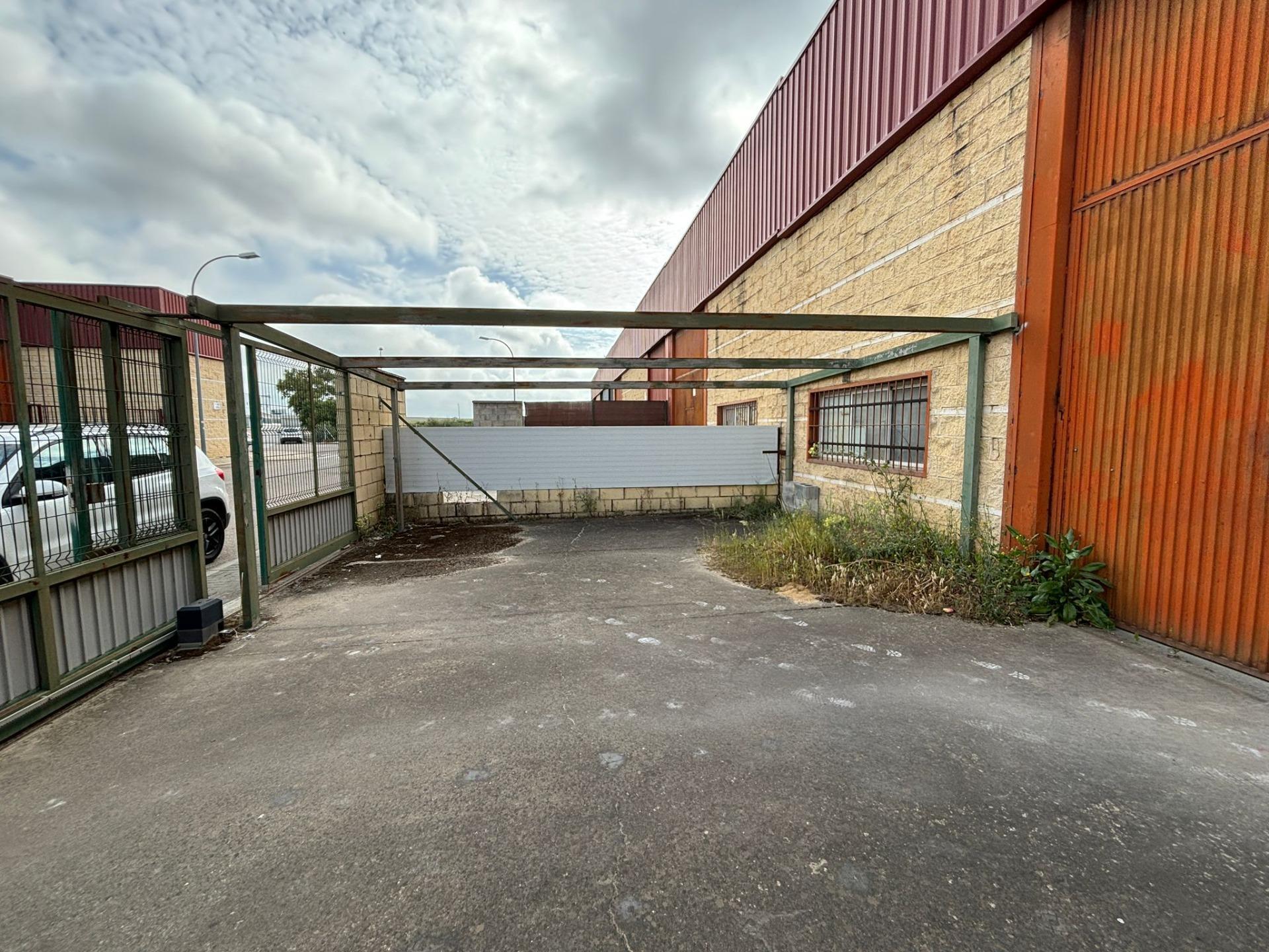 Naves-Venta-AznalcÃ¡zar-1638570-Foto-22