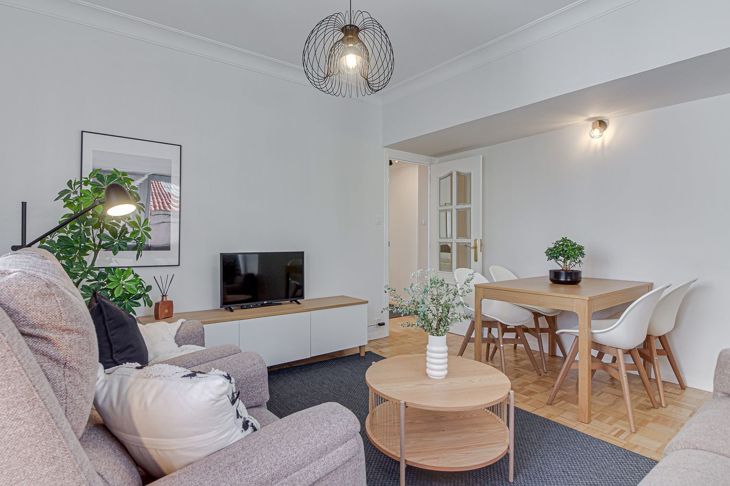 Piso en alquiler  calle Nicomedes Pastor Díaz, A Coruña, La Coruña  3/28