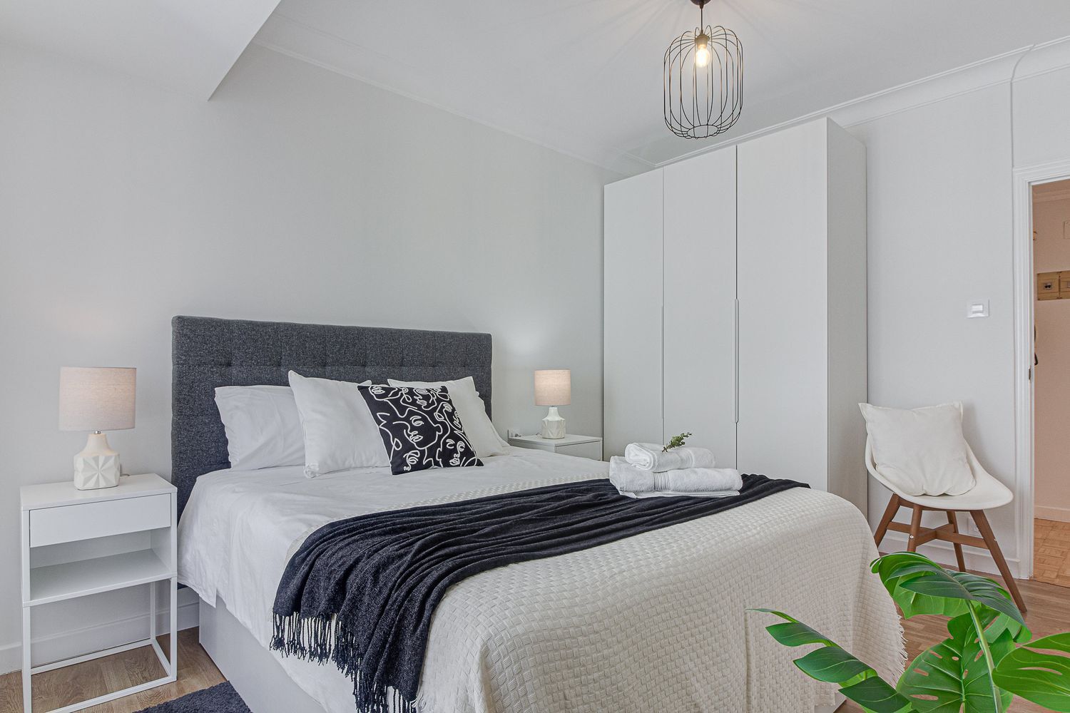 Piso en alquiler  calle Nicomedes Pastor Díaz, A Coruña, La Coruña  10/28