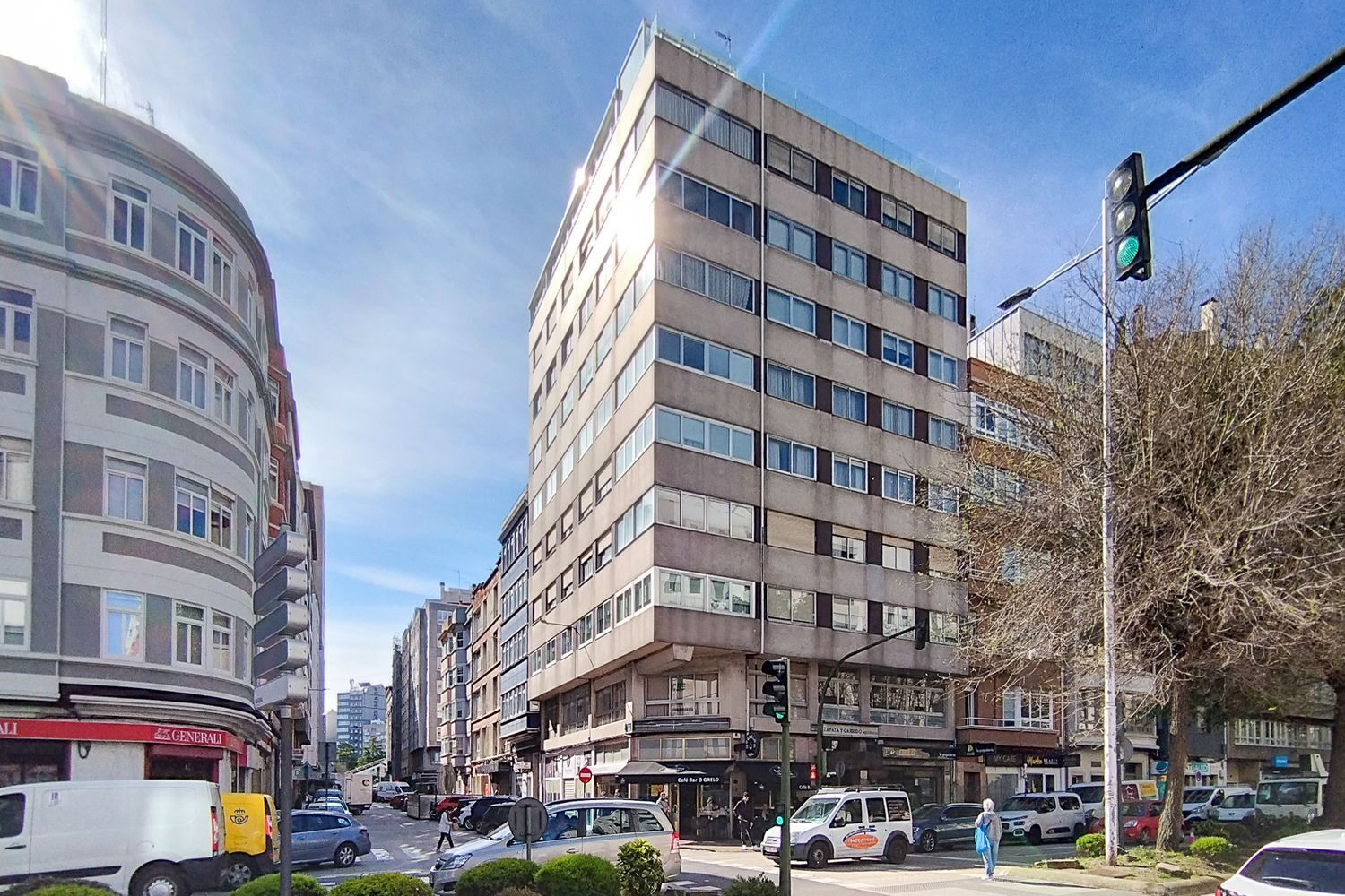 Piso en alquiler  calle Nicomedes Pastor Díaz, A Coruña, La Coruña  24/28