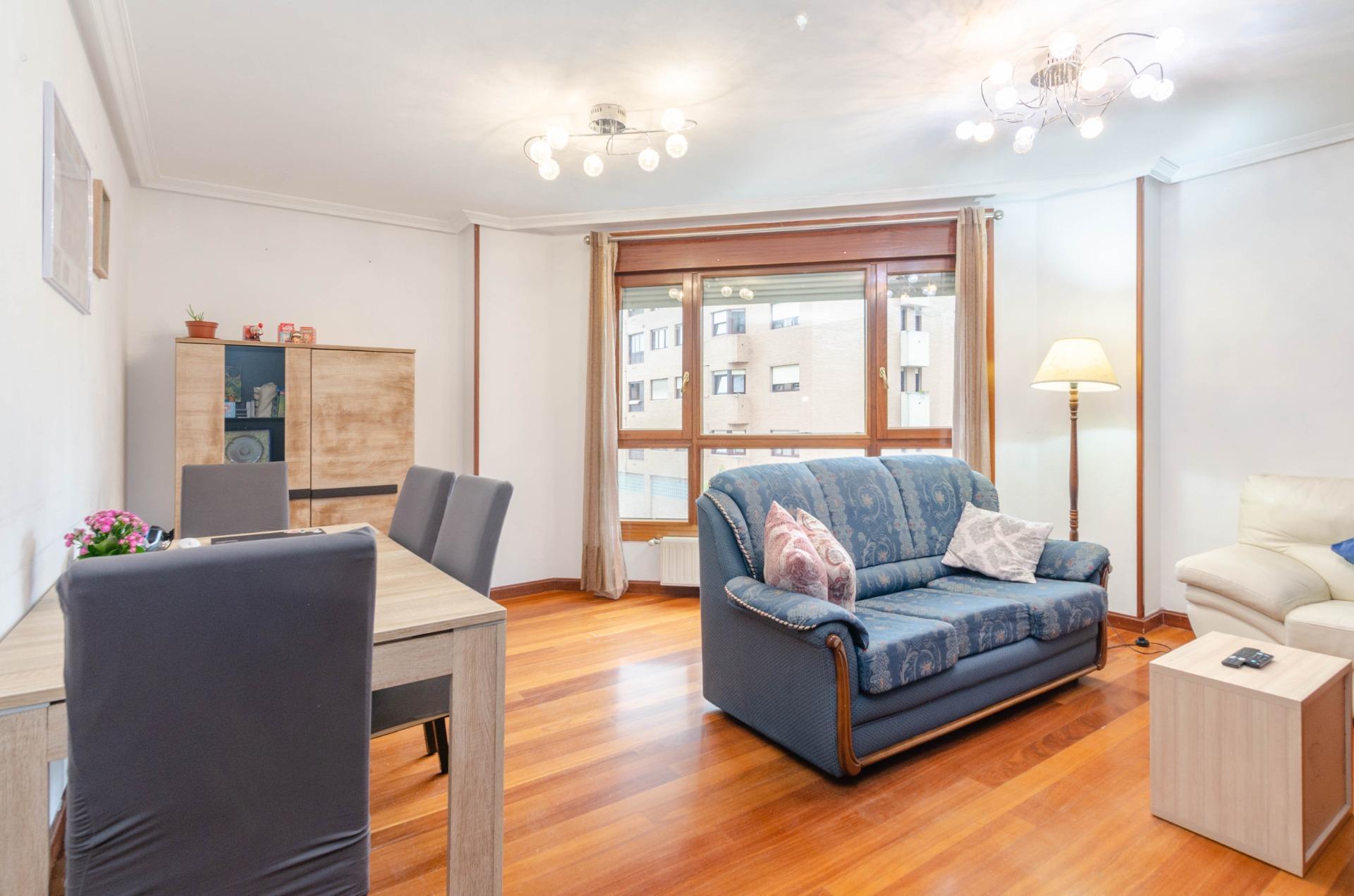 Pisos-Venta-Oviedo-1762799-Foto-2
