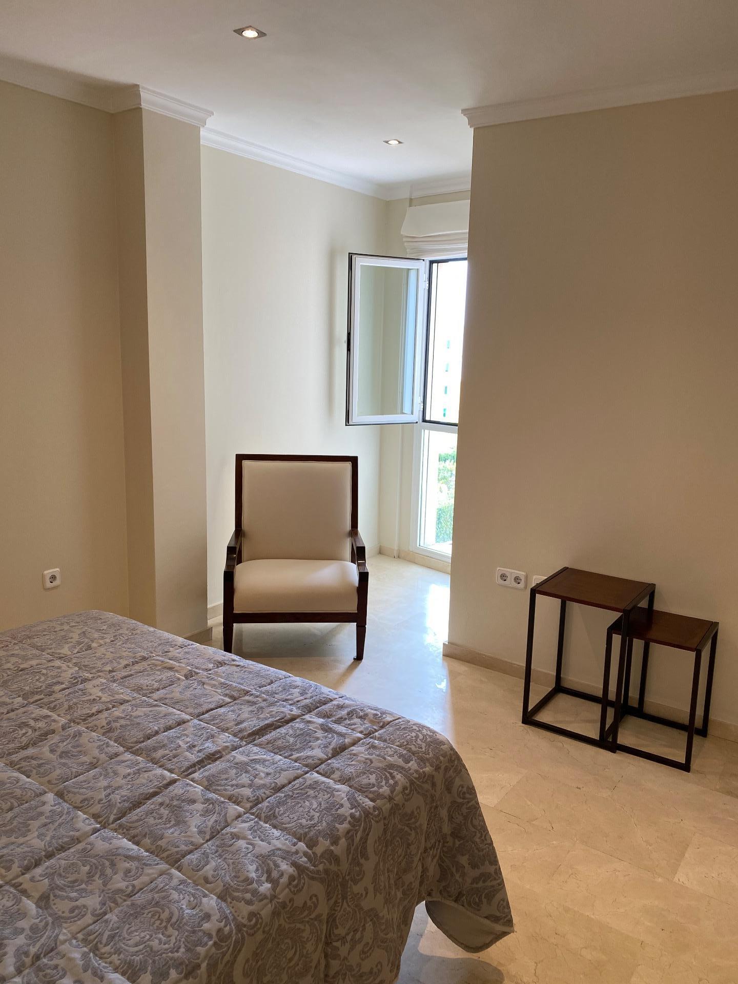 Pisos-Venta-Estepona-1642742-Foto-10