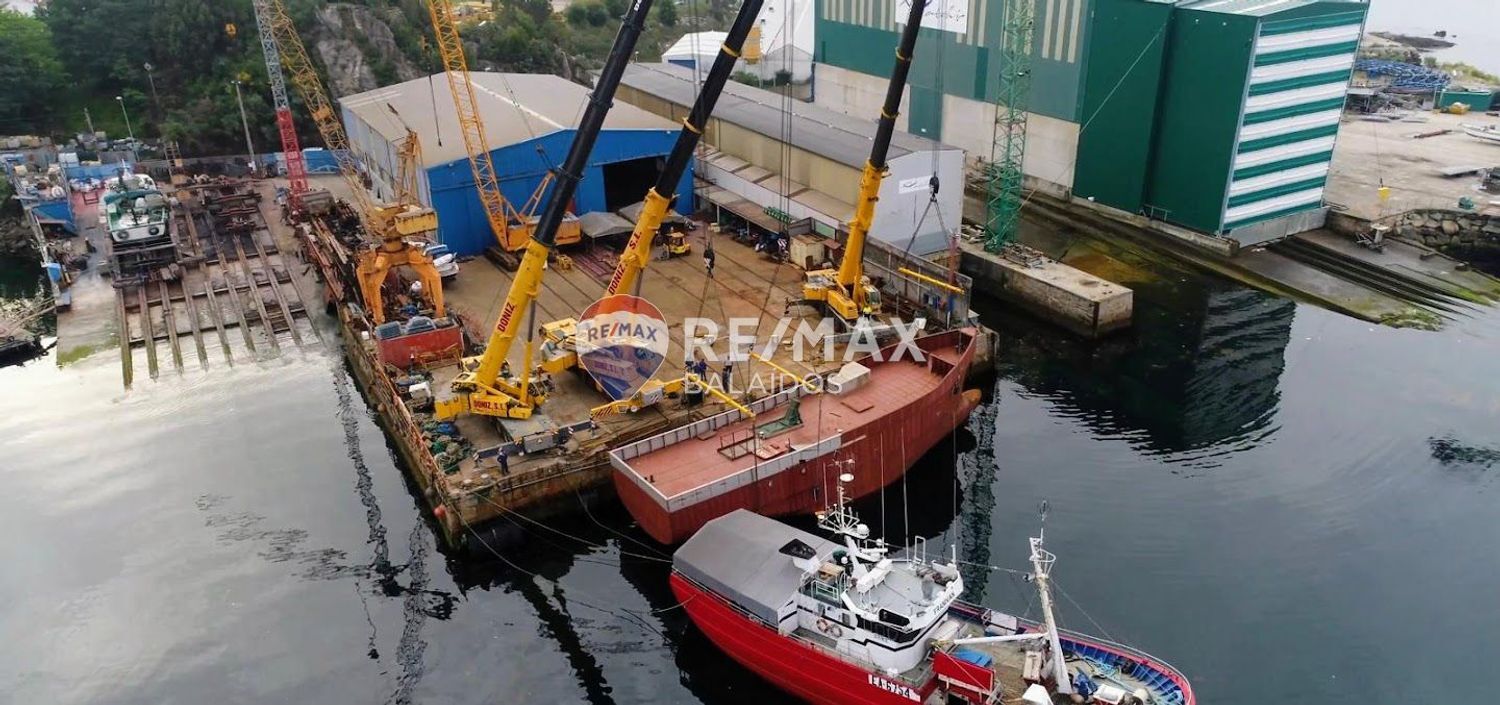 Naves-Venta-MoaÃ±a-1403404-Foto-20