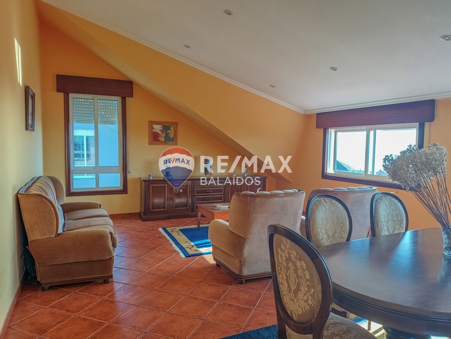 Casa en venta  calle Lugar a Riña, Oya  8/58