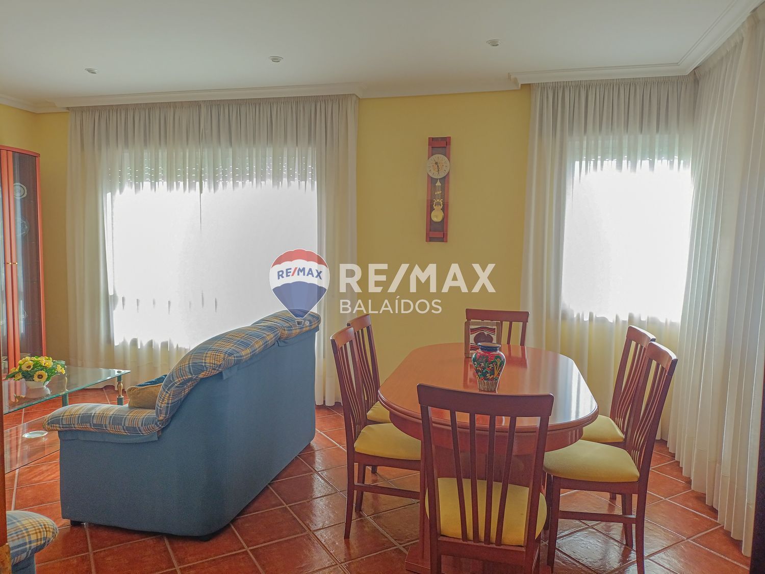 Casa en venta  calle Lugar a Riña, Oya  32/58