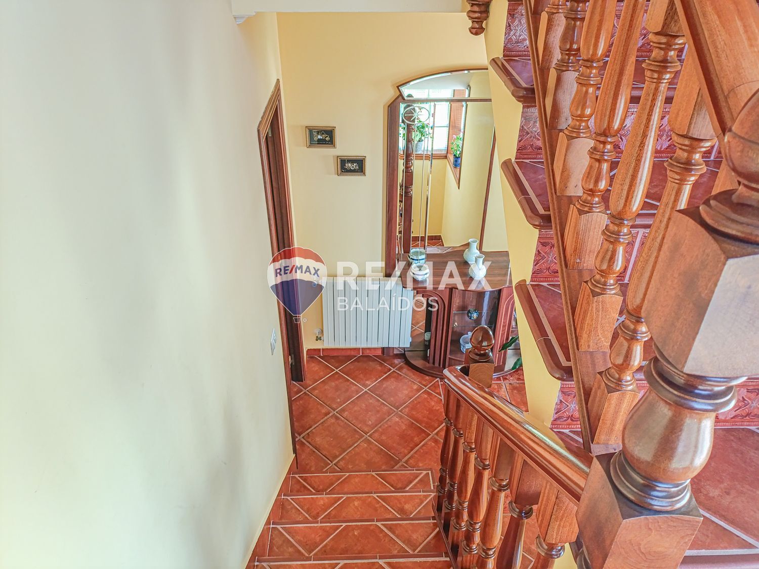 Casa en venta  calle Lugar a Riña, Oya  47/58