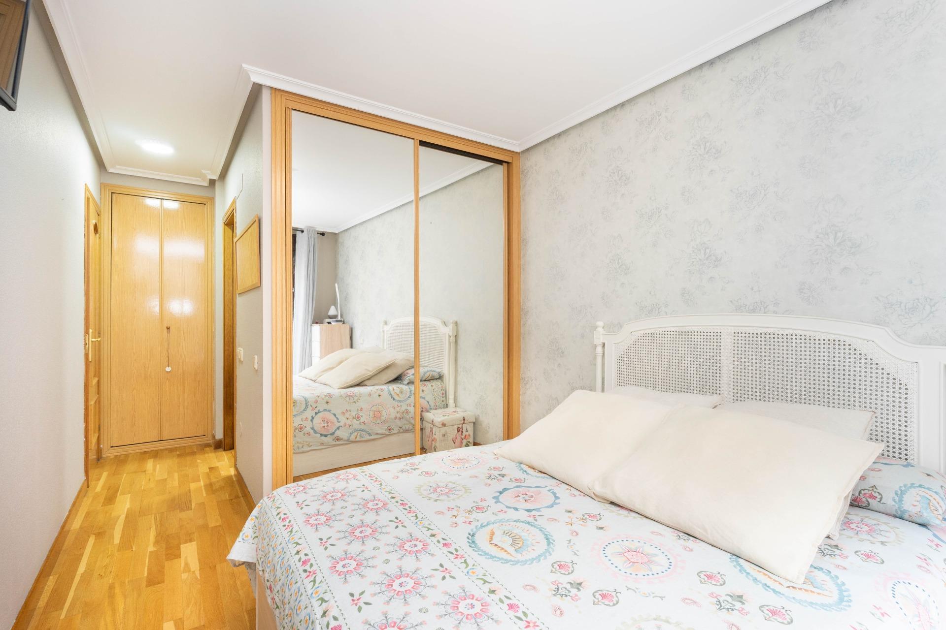 Pisos-Venta-Oviedo-1831448-Foto-10