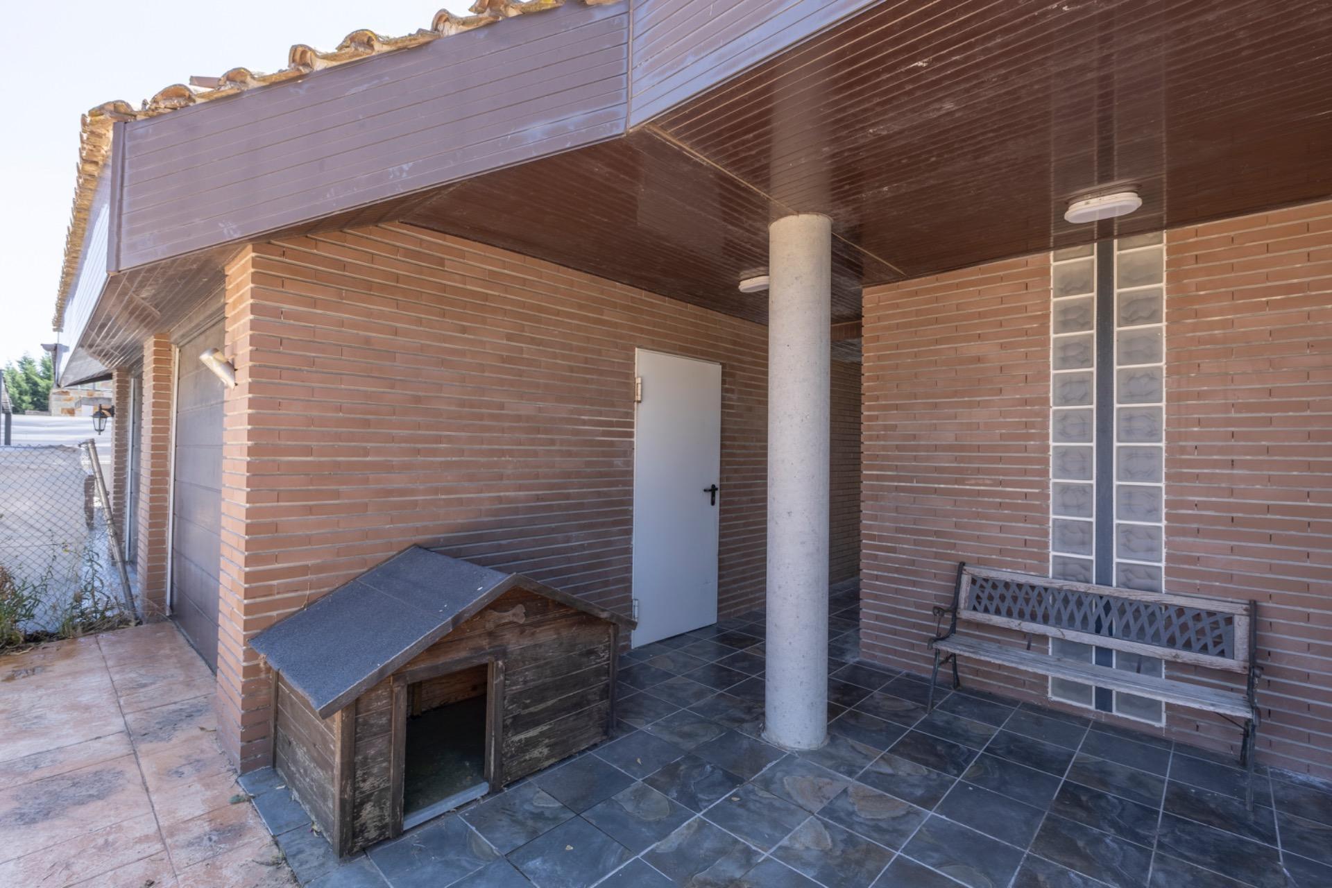 Casas o chalets-Venta-Aldeamayor de San MartÃ­n-1831990-Foto-2