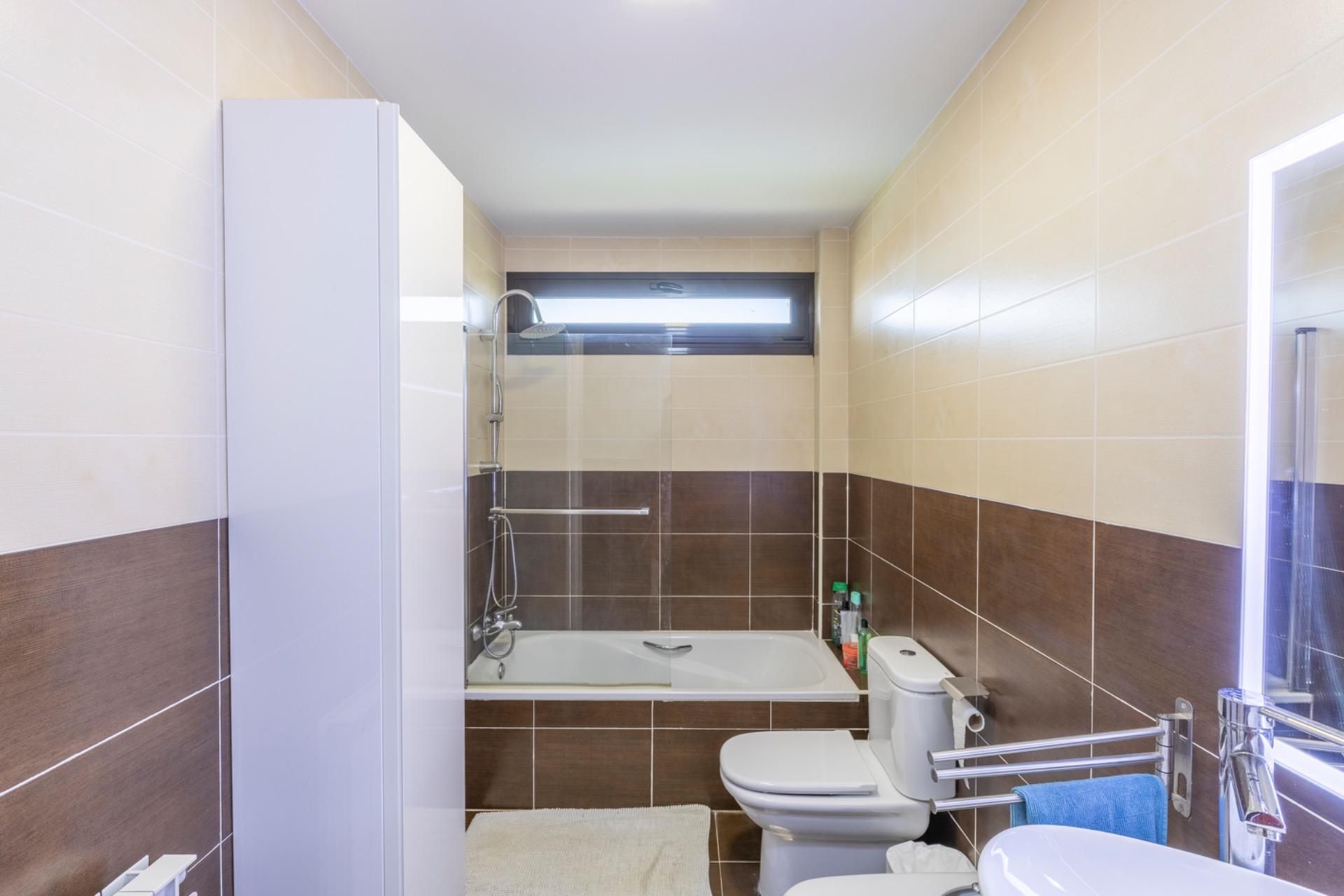 Casas o chalets-Venta-Aldeamayor de San MartÃ­n-1831990-Foto-41