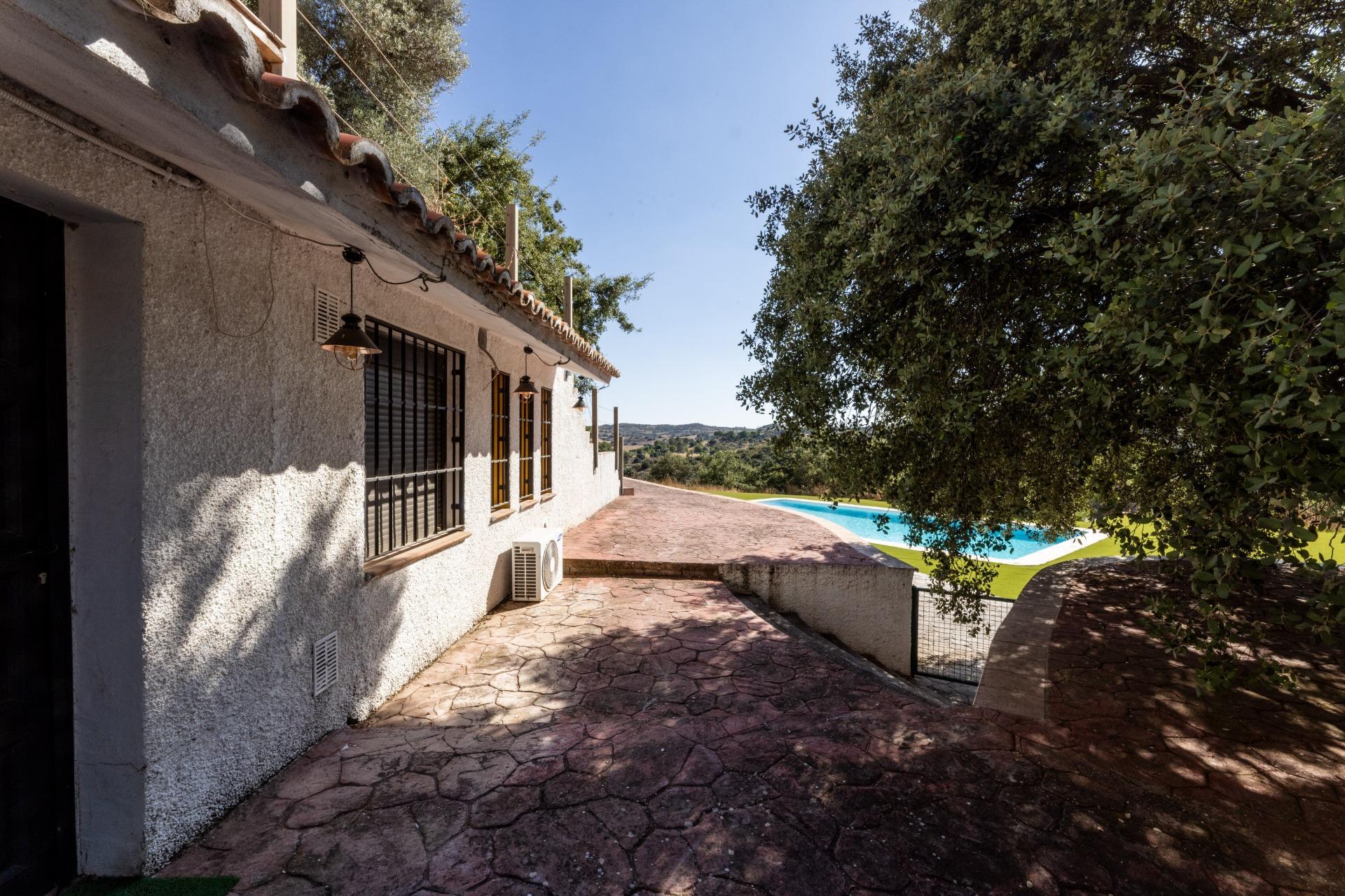 Villa in Perales de Tajuña