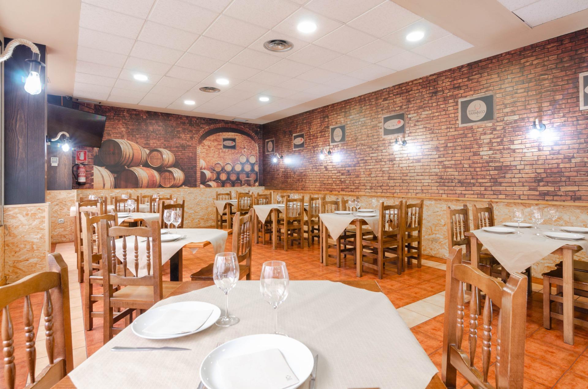 Negocios-Venta-Oviedo-1833082-Foto-3